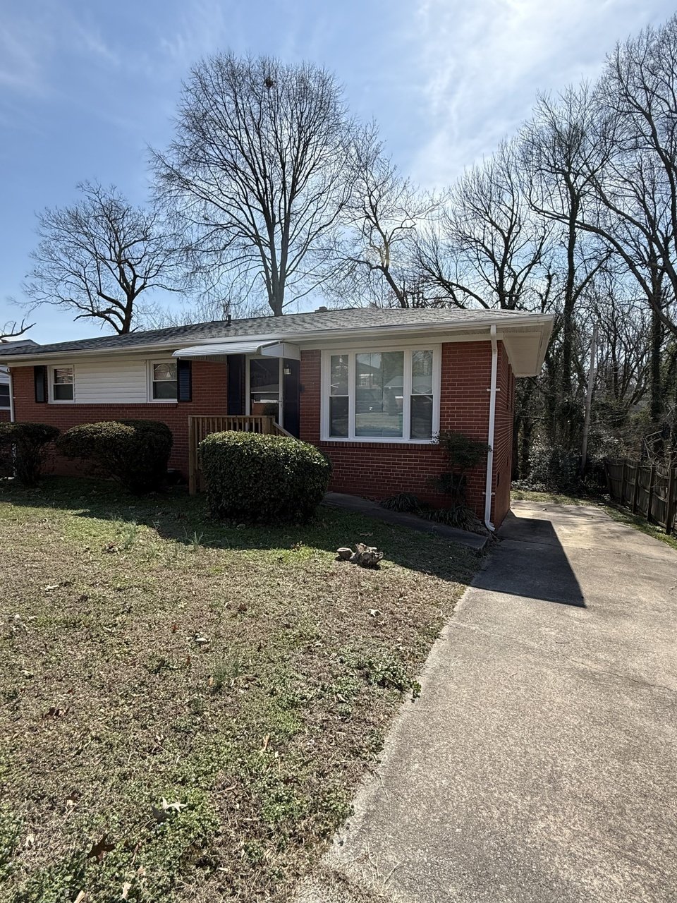 High Point House: 828 Willow Place