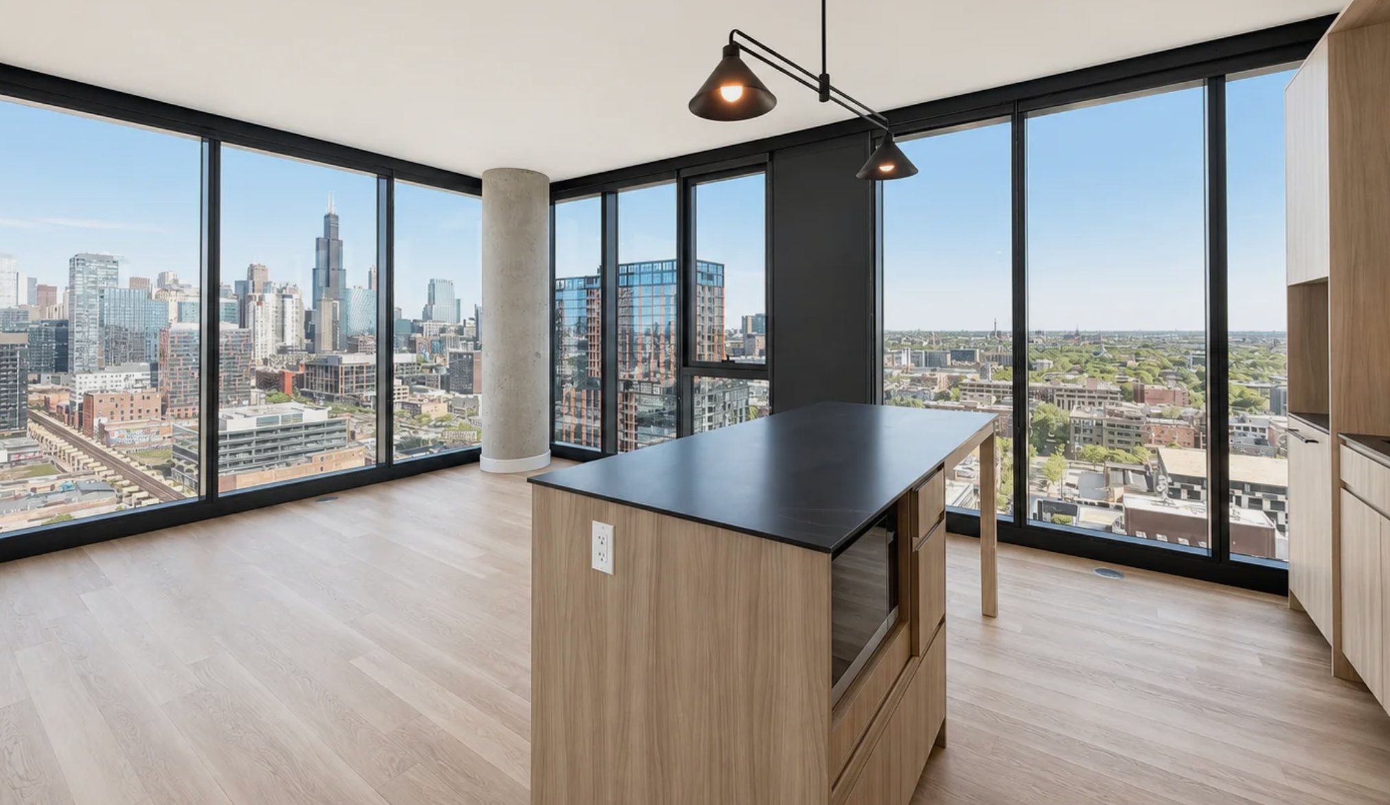 Chicago Condo: 200 N. Ada