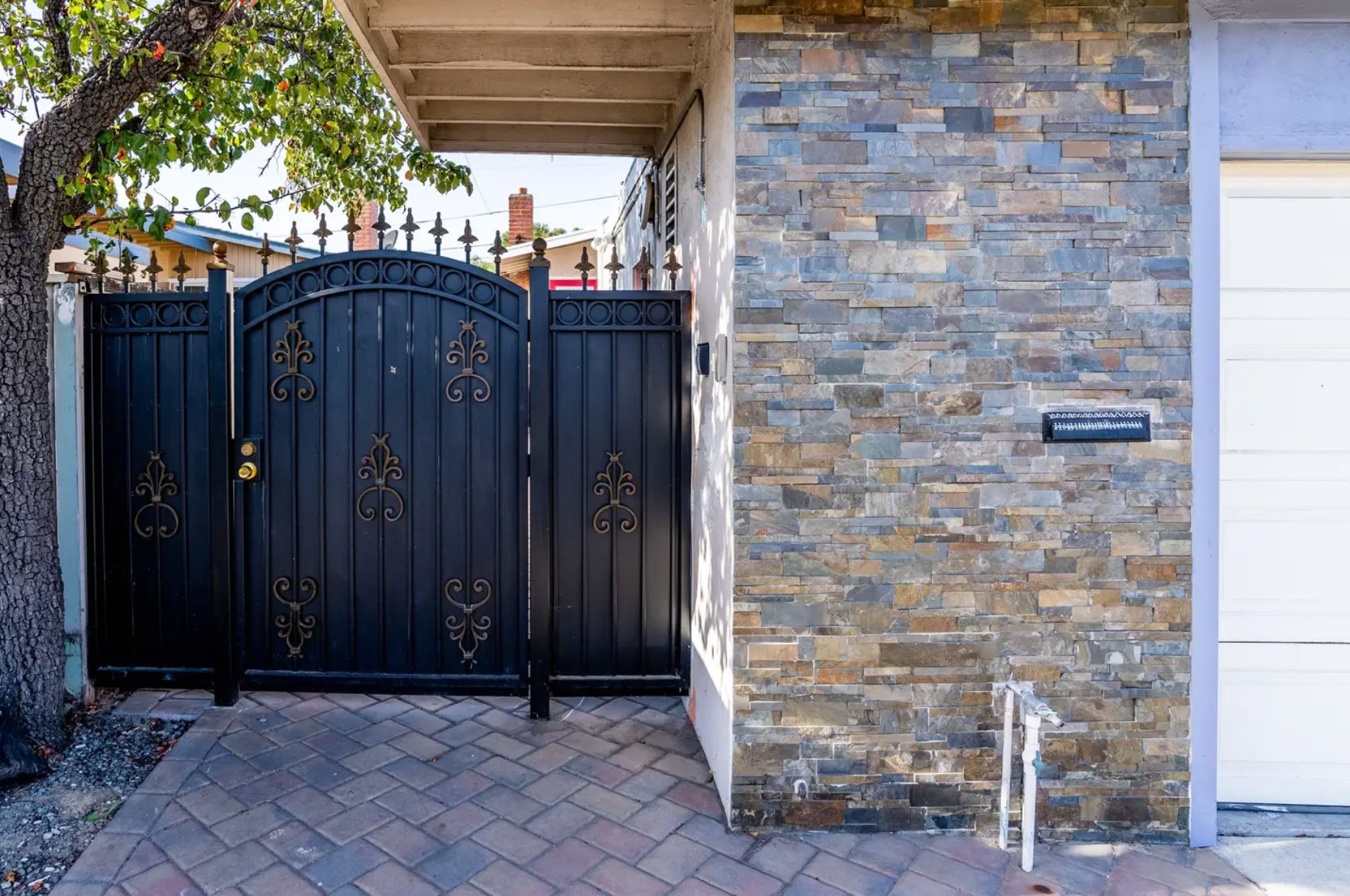 Milpitas Single Room: 1791 Blue Spruce Ct
