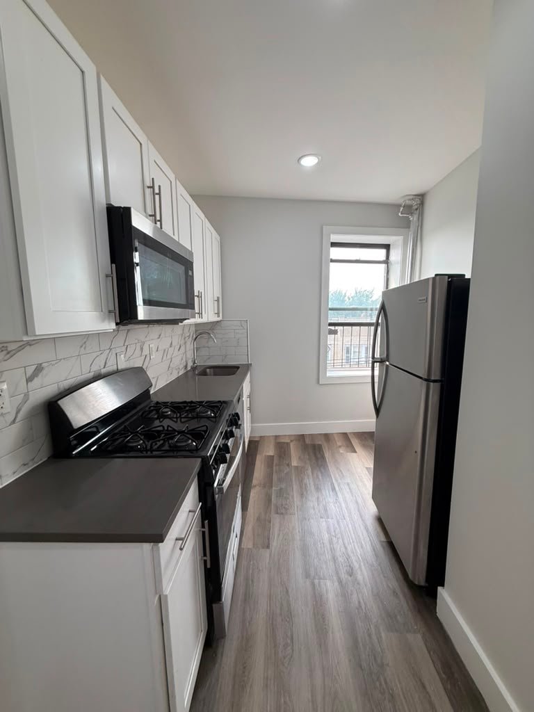 Jersey City Apartment: 158 Bergen