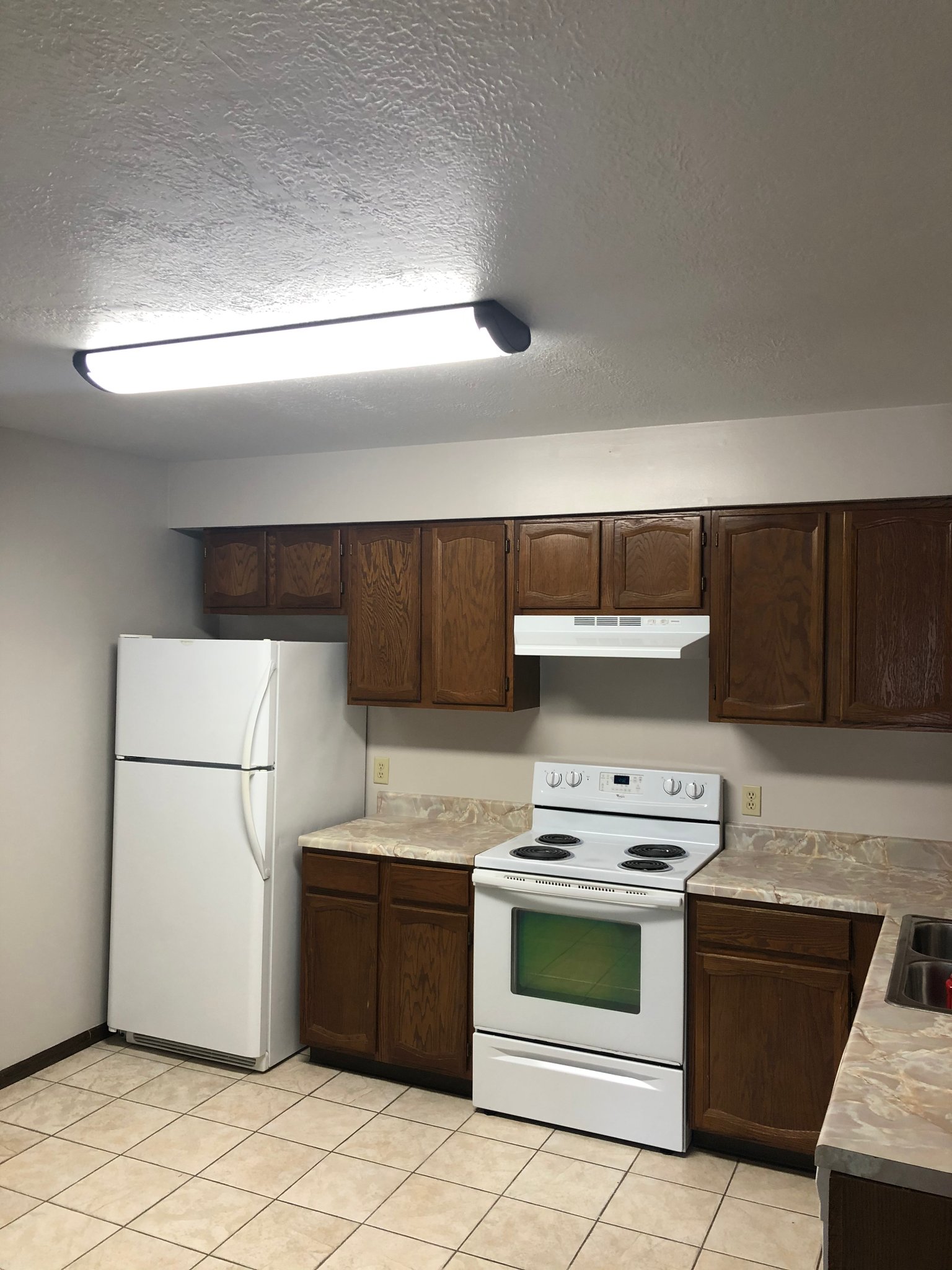 Marquette Apartment: 725 Grove St