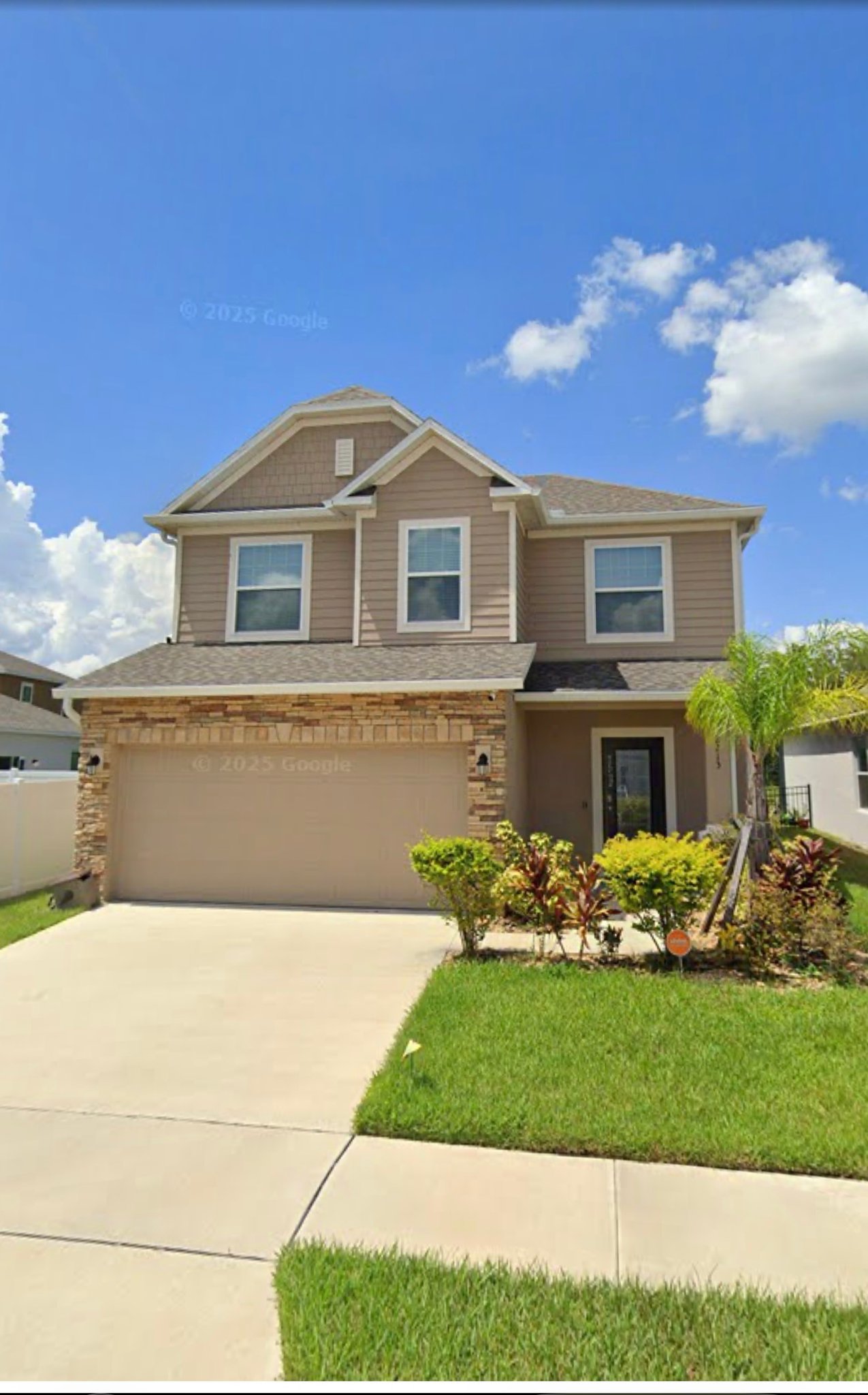 Kissimmee House: 2213 Canyon Breeze Ave,