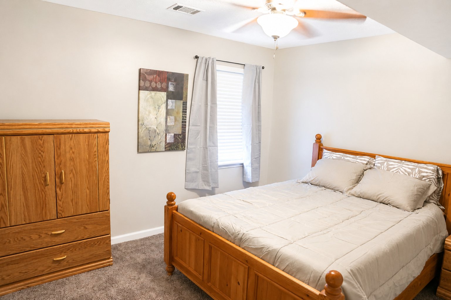 Decatur Single Room: 1 Rainbow Dr