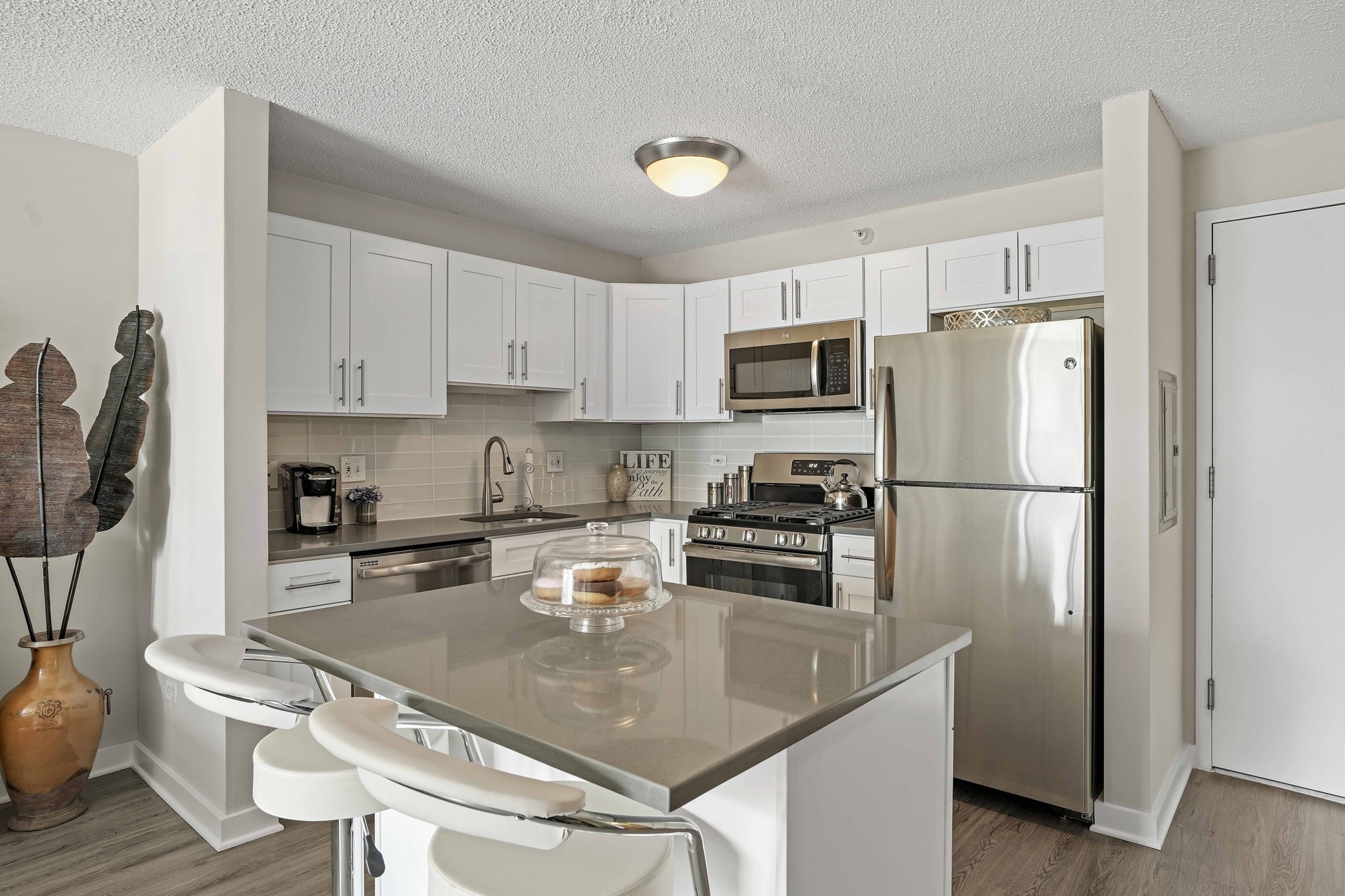 chicago Apartment: 540 north state street