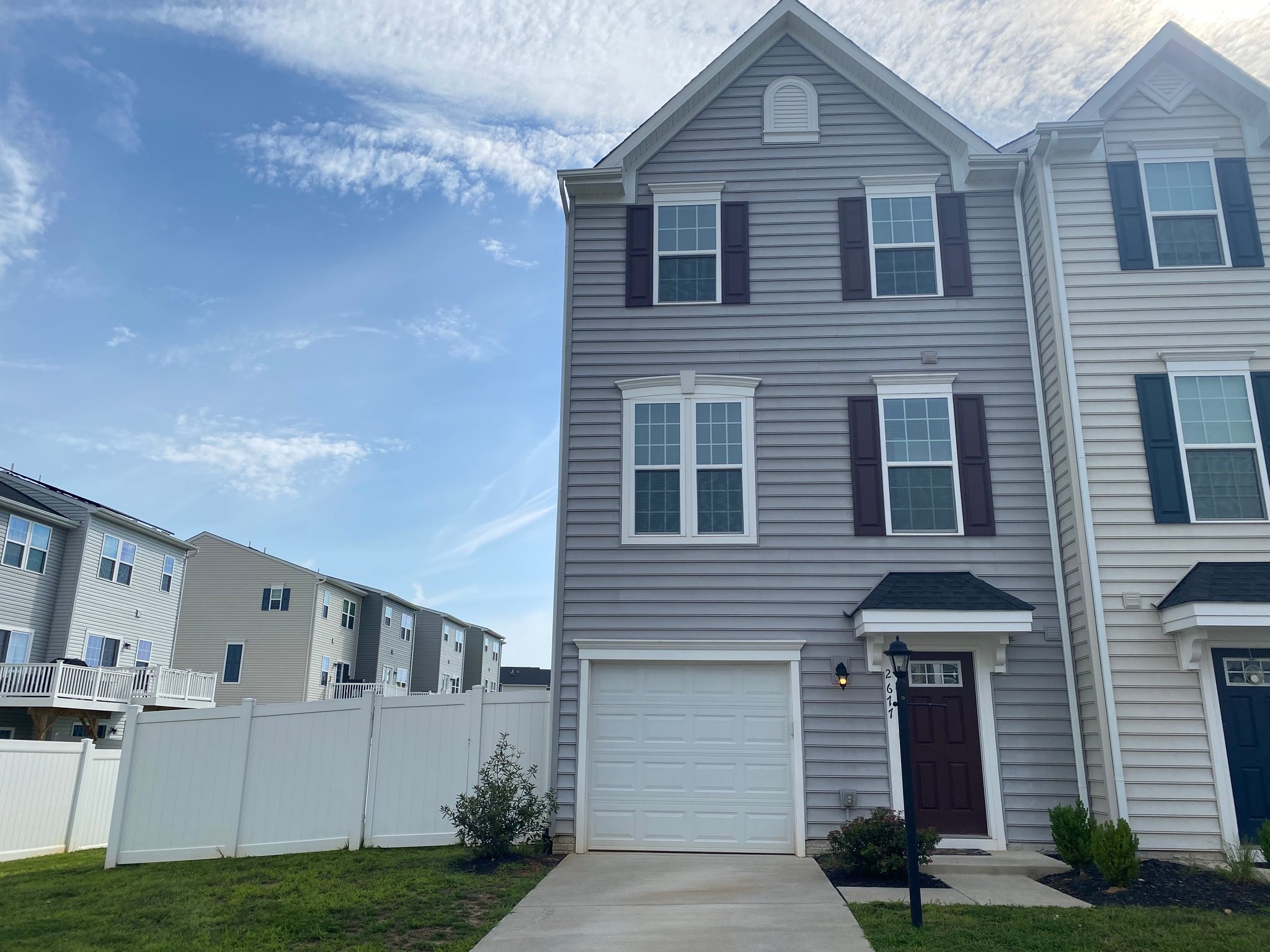Locust Grove Townhome: 2677 Bears Den Dr