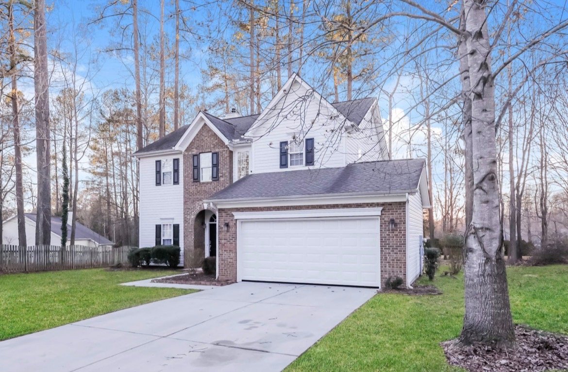 Charlotte House: 7145 duchamp dr