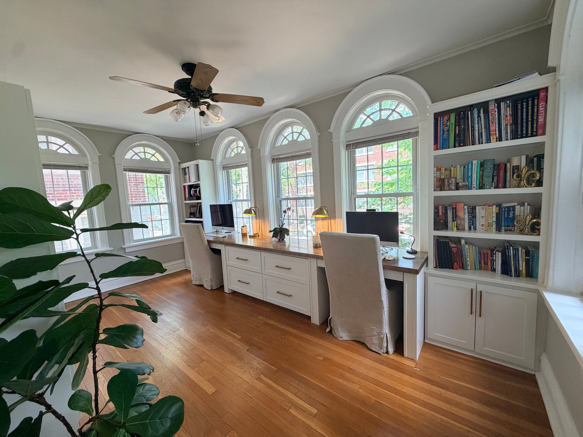 Clayton Condo: 6330 S Rosebury Ave
