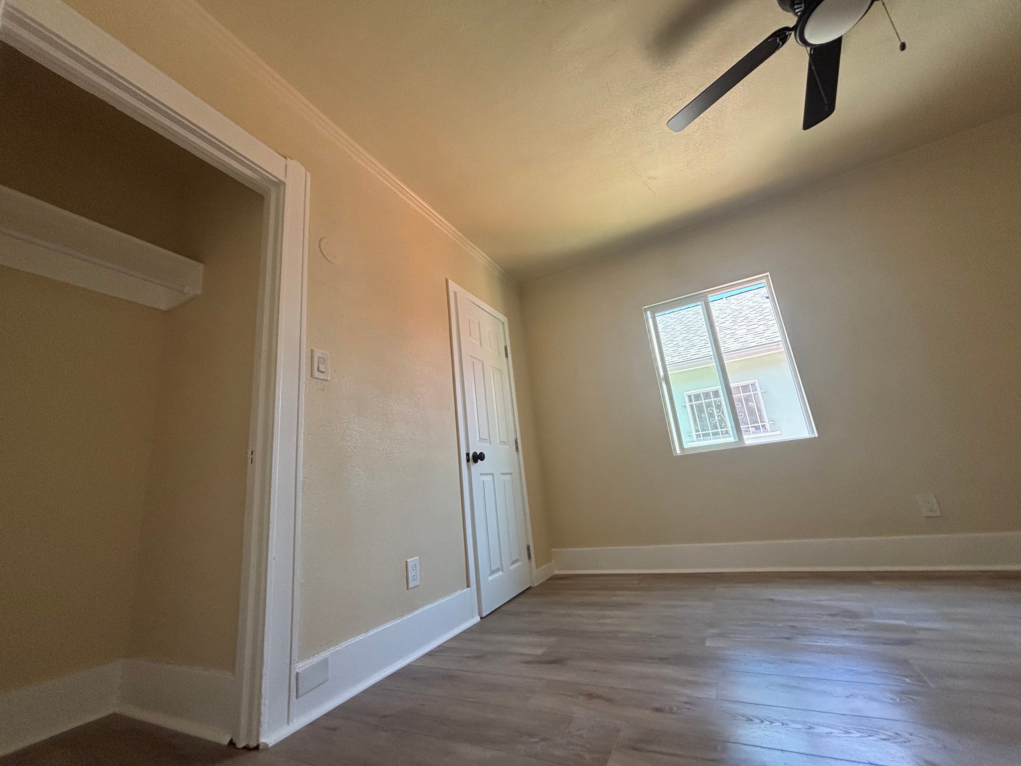 Los Angeles Single Room: 5306 Cimarron St , Los Angeles, CA 90062