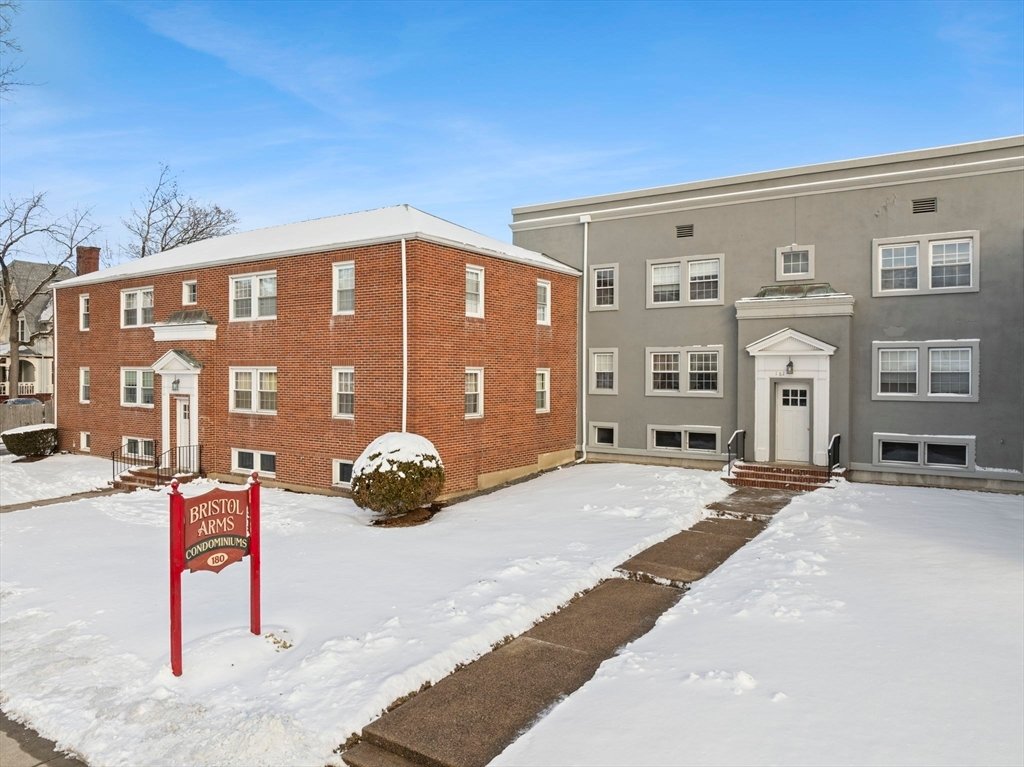 Attleboro Condo: 180 S Main St