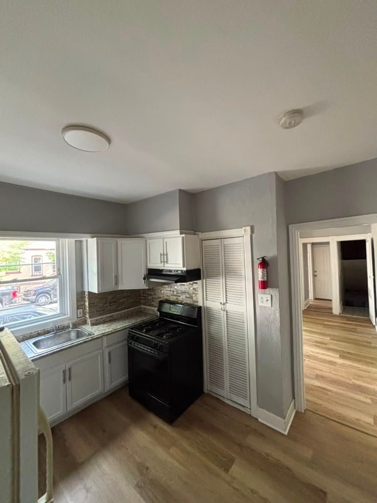 Trenton Apartment: 31 Division St