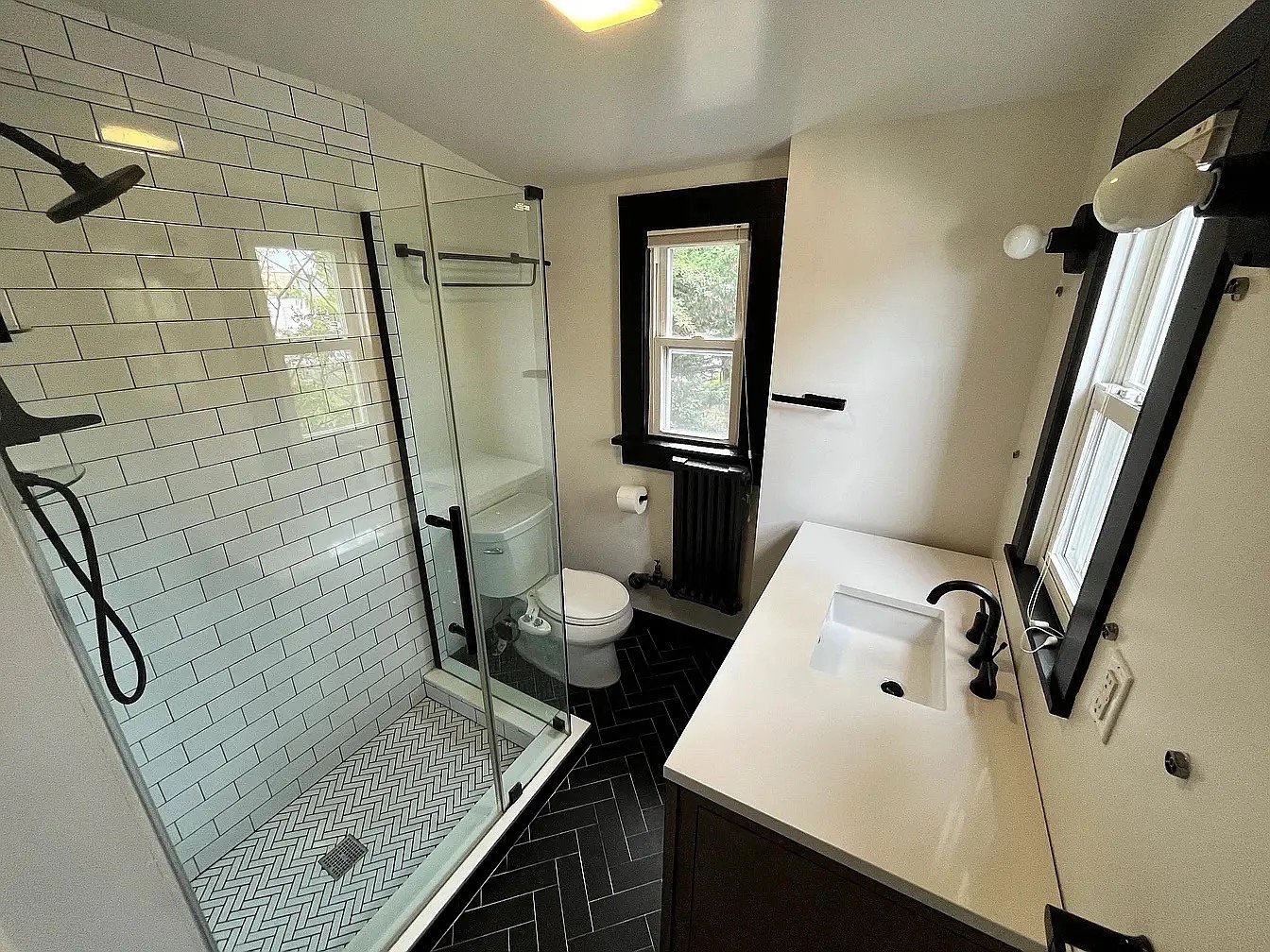 Bloomfield Apartment: 10 Fairview Pl