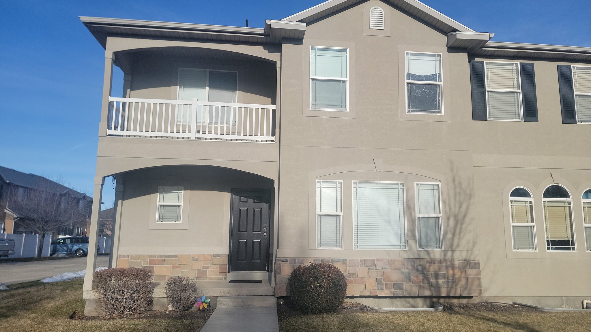 West Jordan Townhome: 5223 W Dove Creek Ln