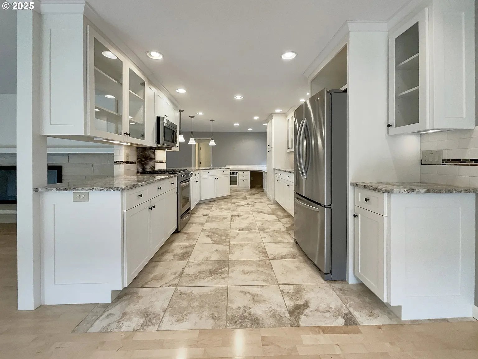 lake oswego House: 1690 woodland ter