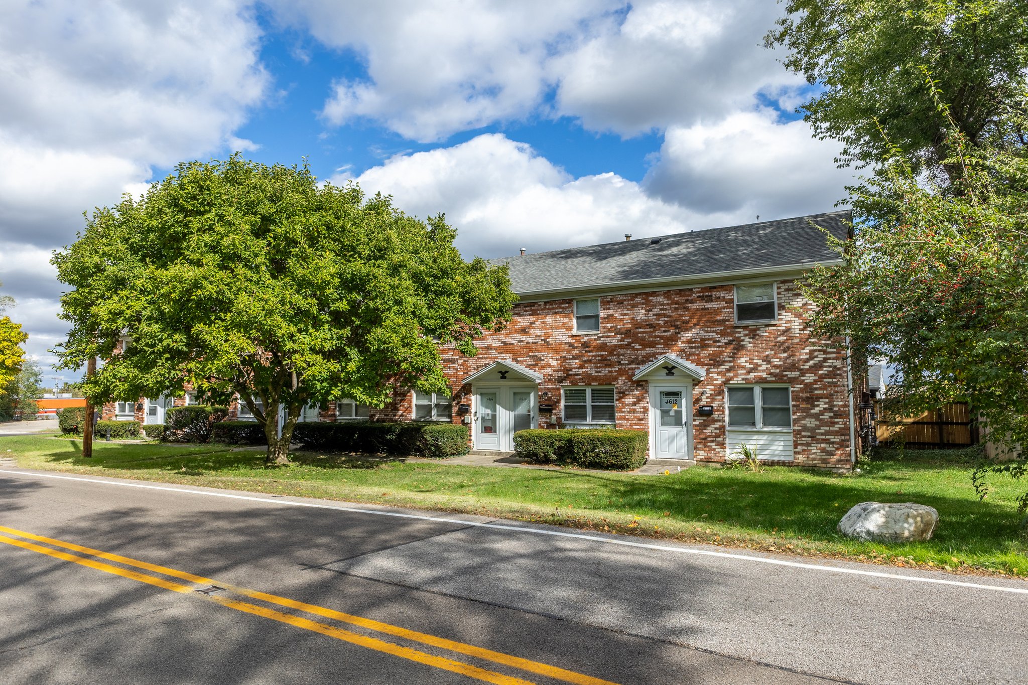 Dayton Townhome: 4614 Catalpa Drive