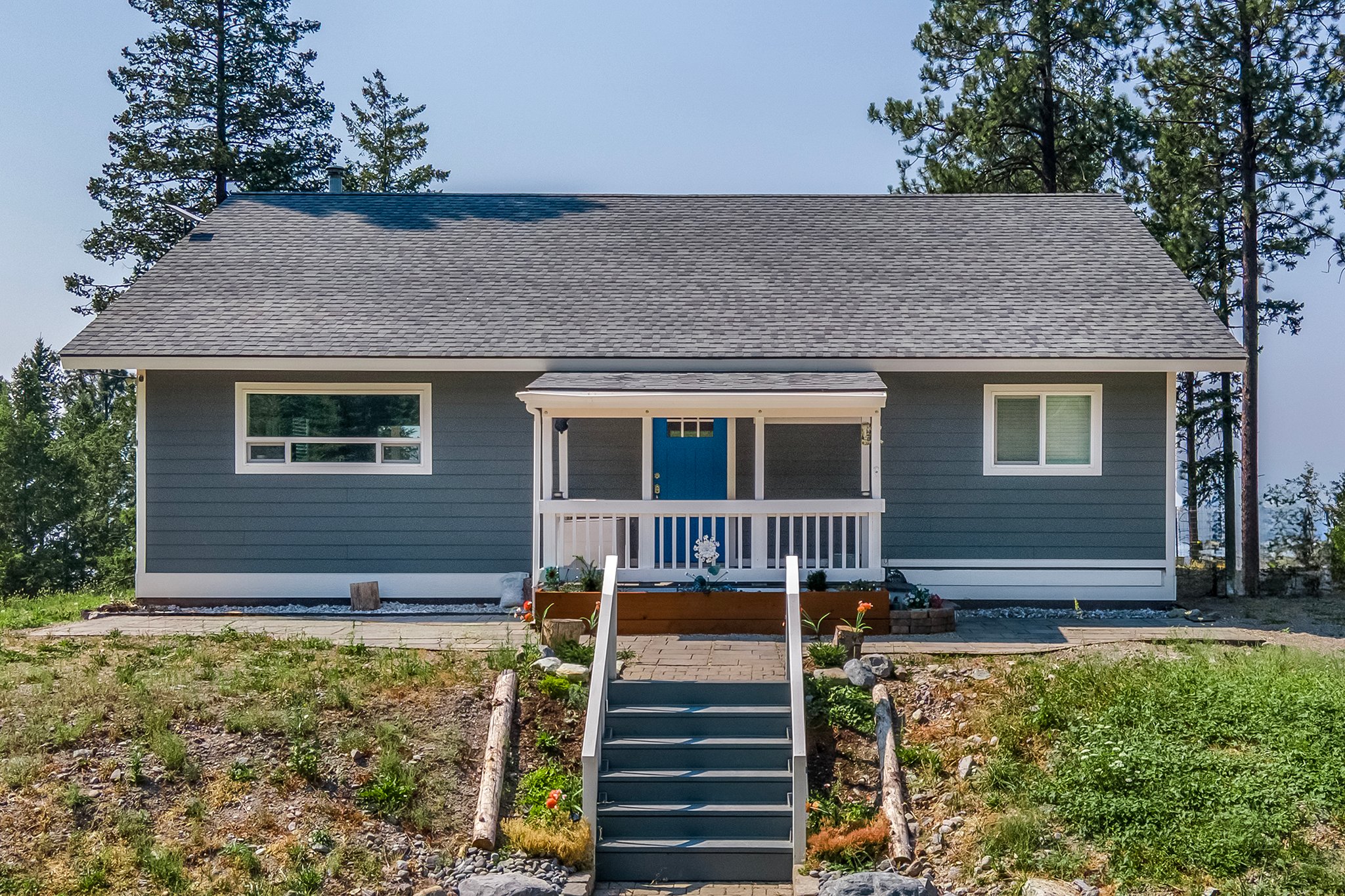 Bigfork House: 21820 Montana Hwy 35