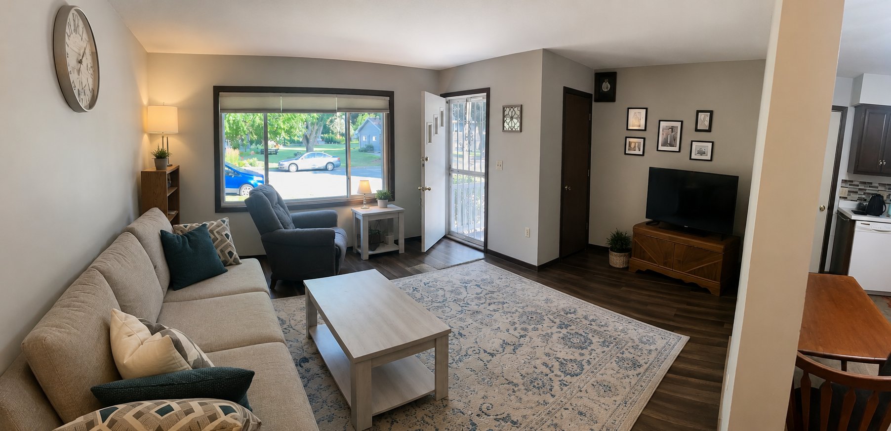Winona Townhome: 467 Kerry Dr