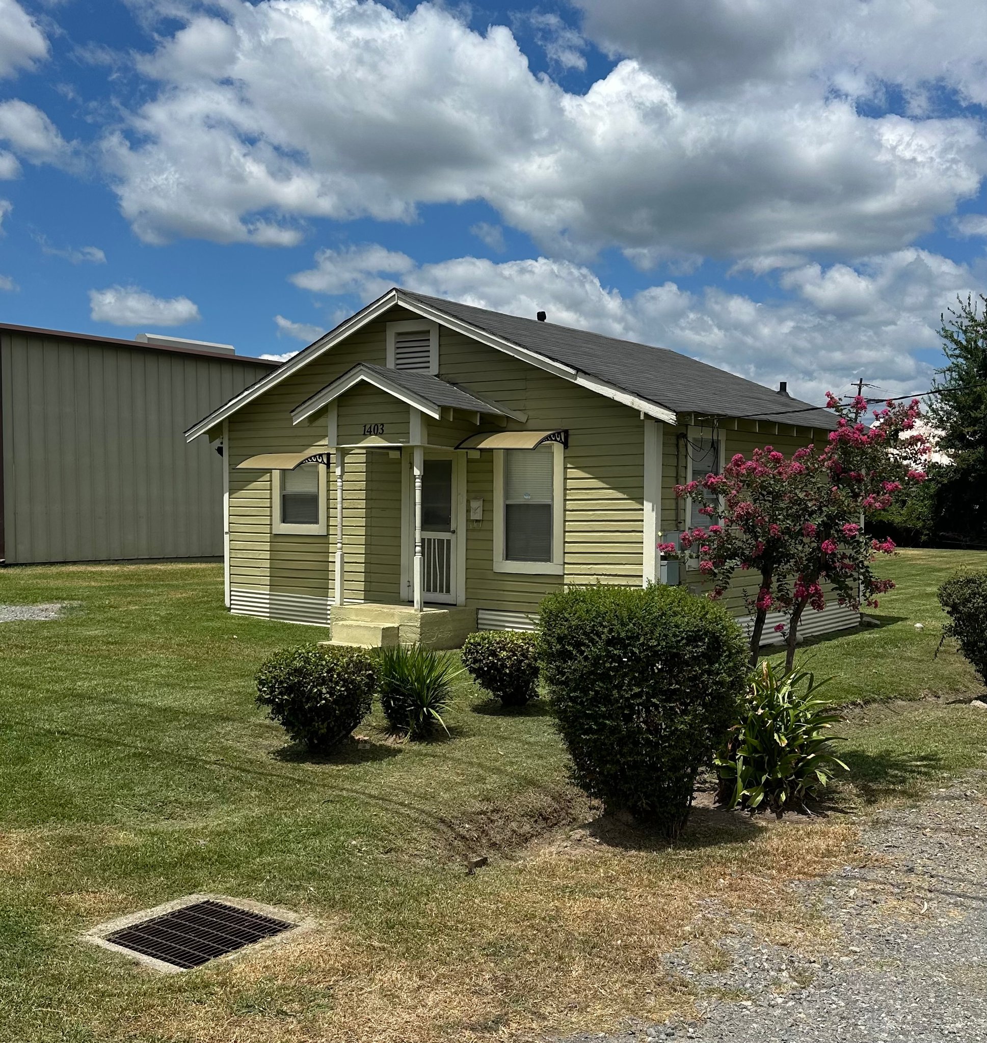 Monroe House: 1403 Pine Street