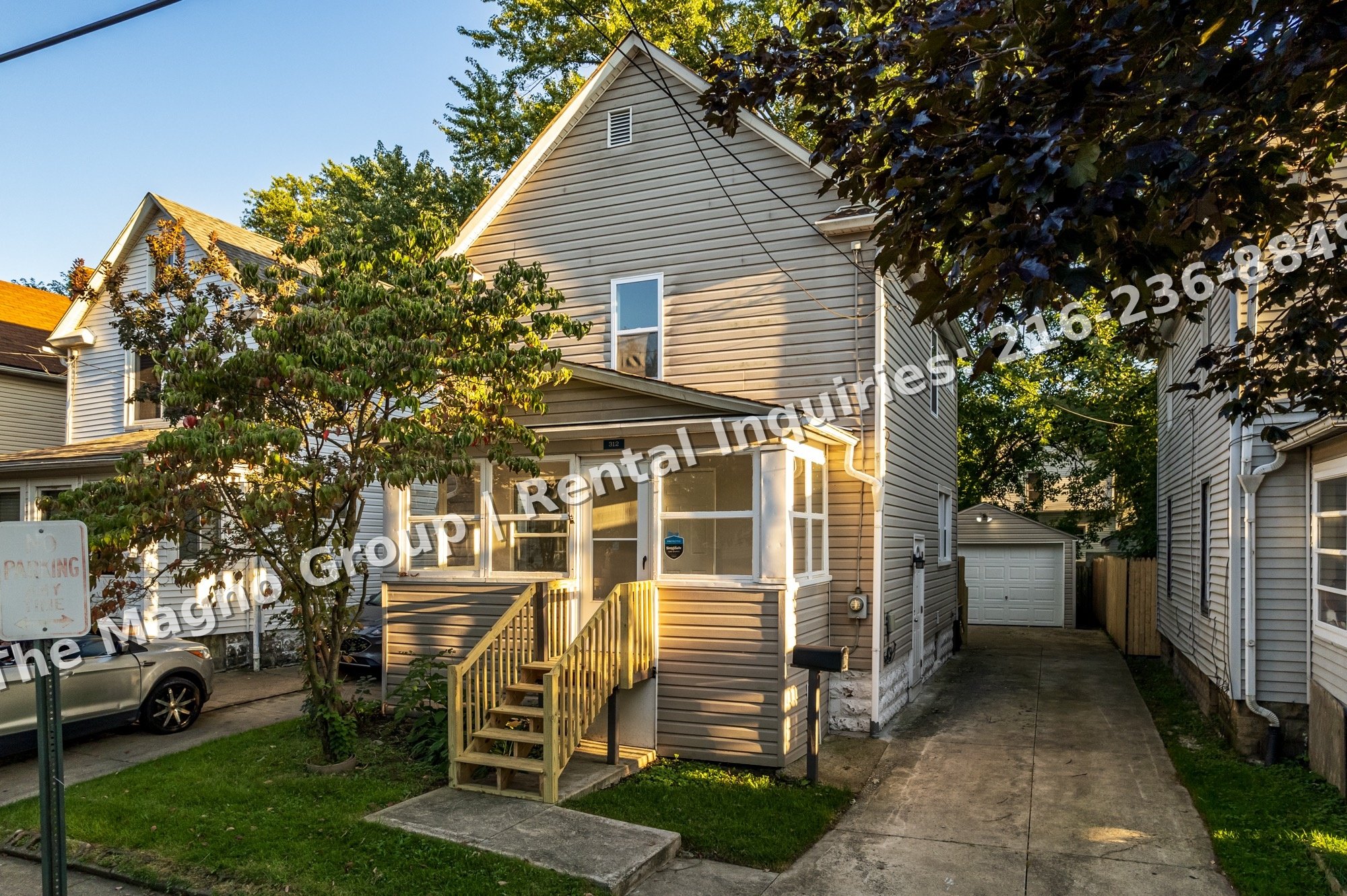 Akron House: 312 Upland Ave