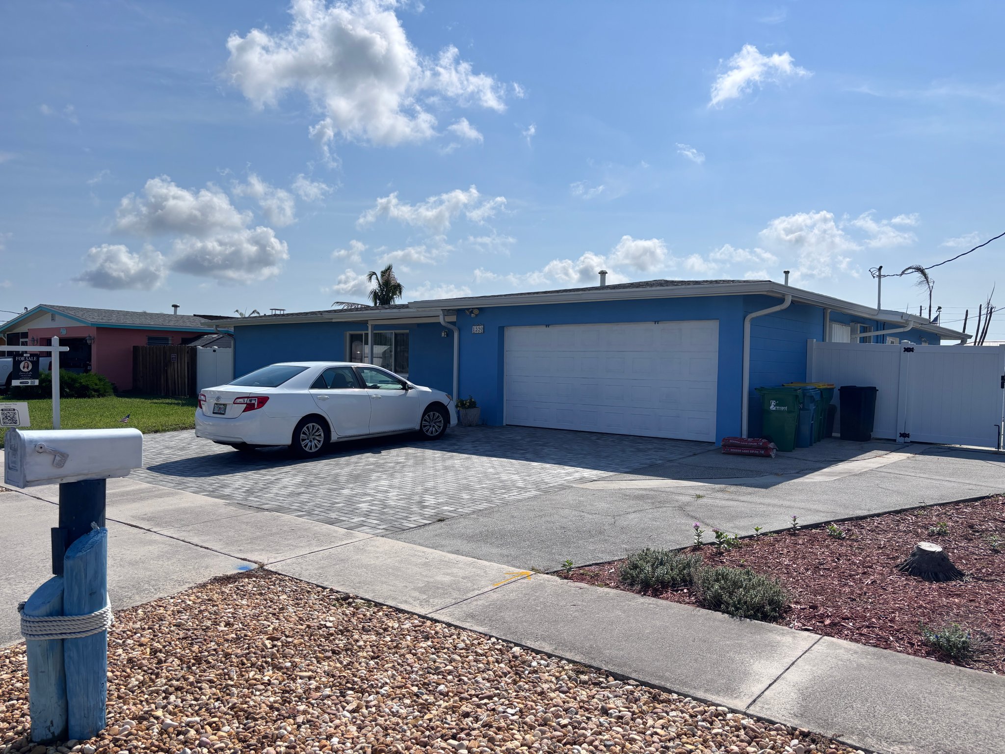 Merritt Island House: 1550 Mars St
