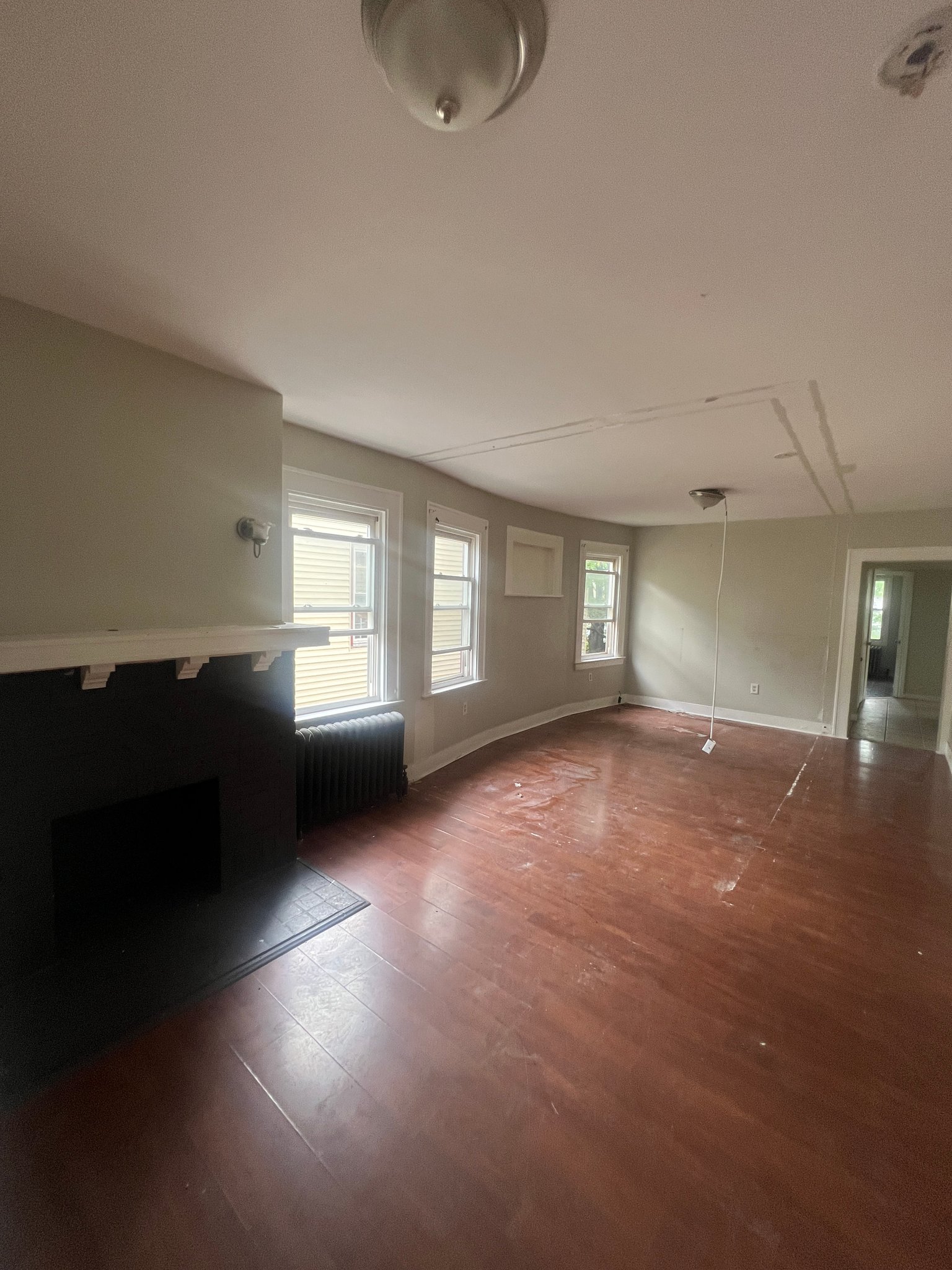 Newark Multiplex: 231 Alexander St