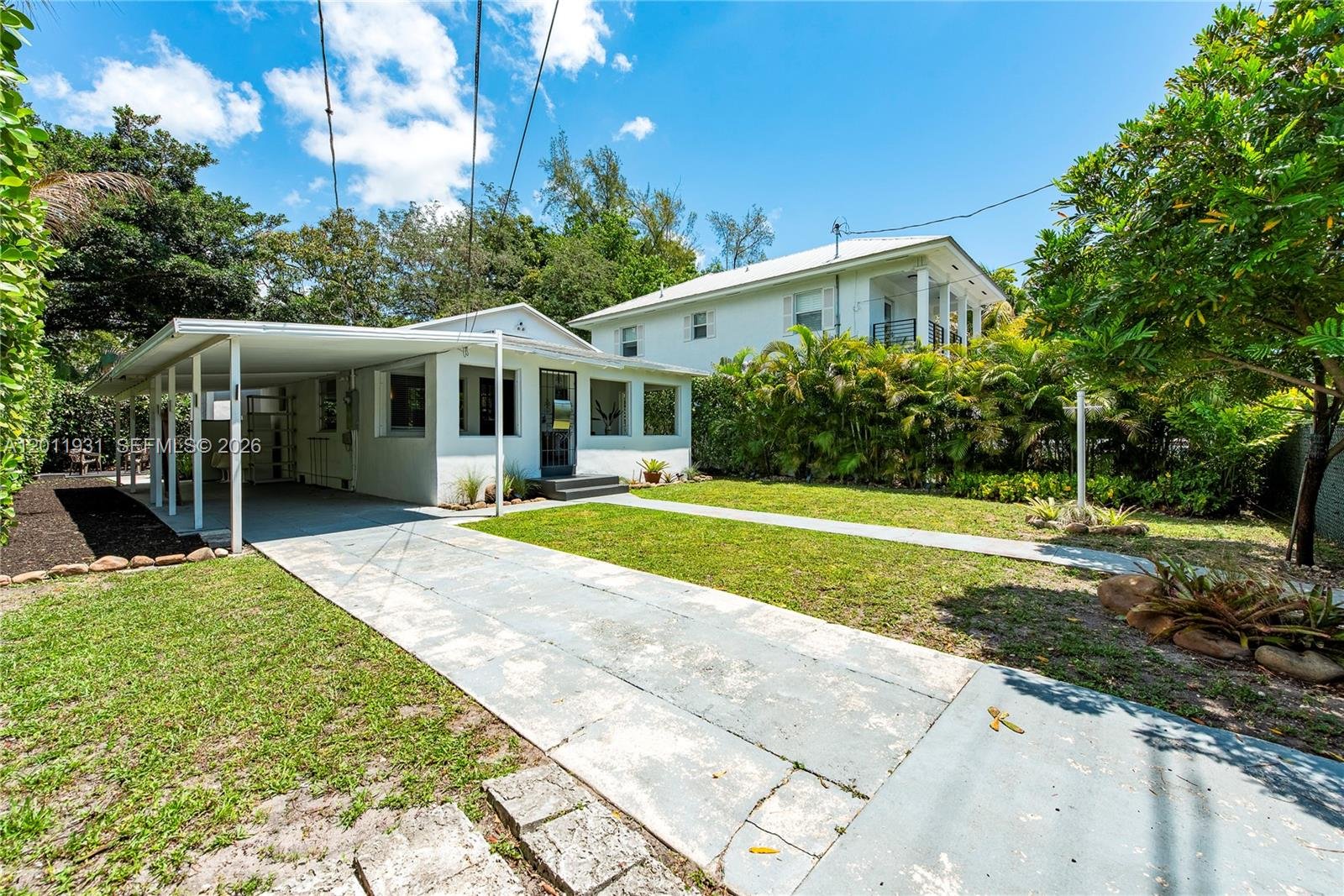 Miami House: 3655 Oak Ave # 3655