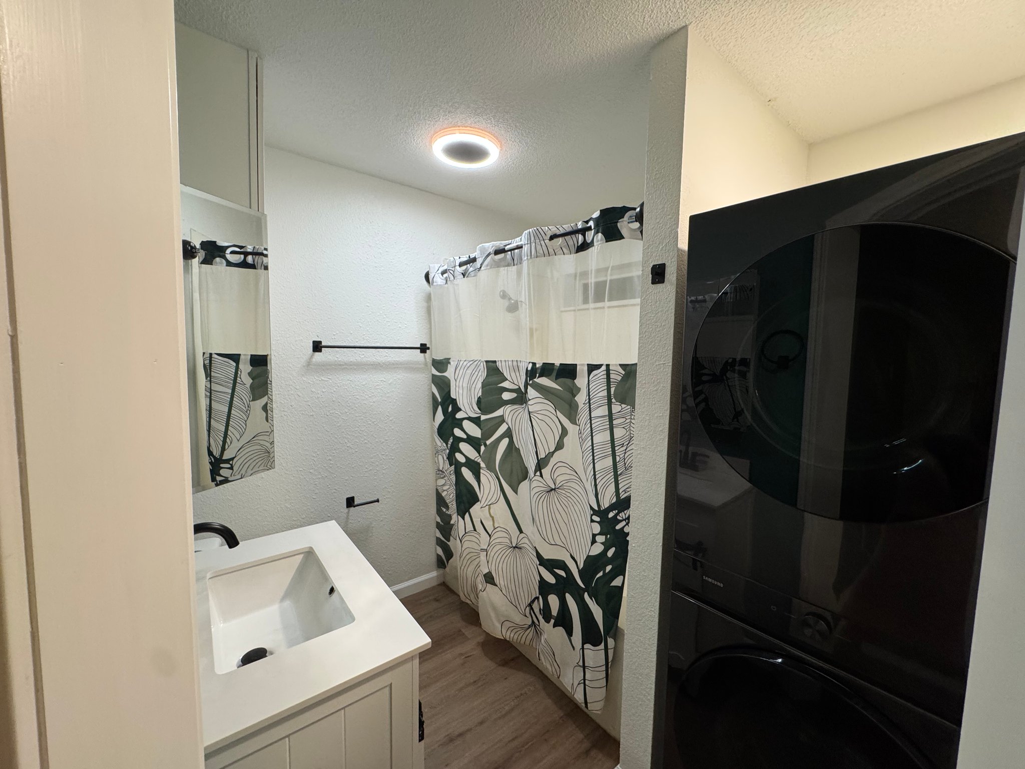 Pflugerville House: 1123 Disraeli Cir
