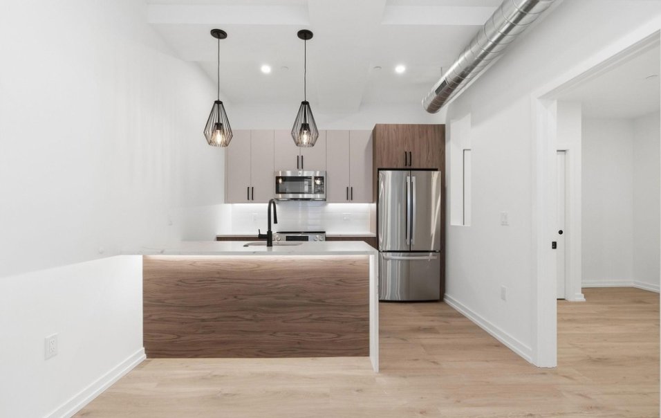 Philadelphia Apartment: 1224 Chancellor St, Philadelphia, PA 19107