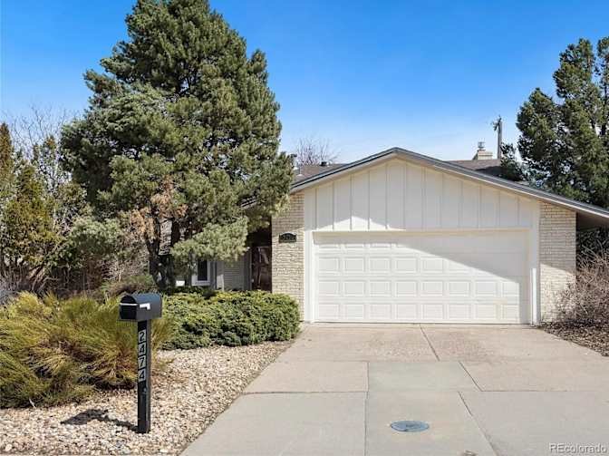 Aurora House: 2474 S Nome St