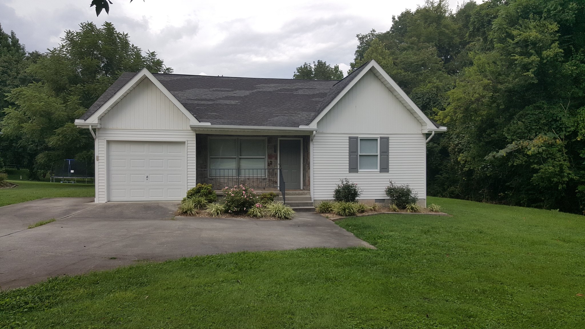 Sevierville House: 201 Hicks dr