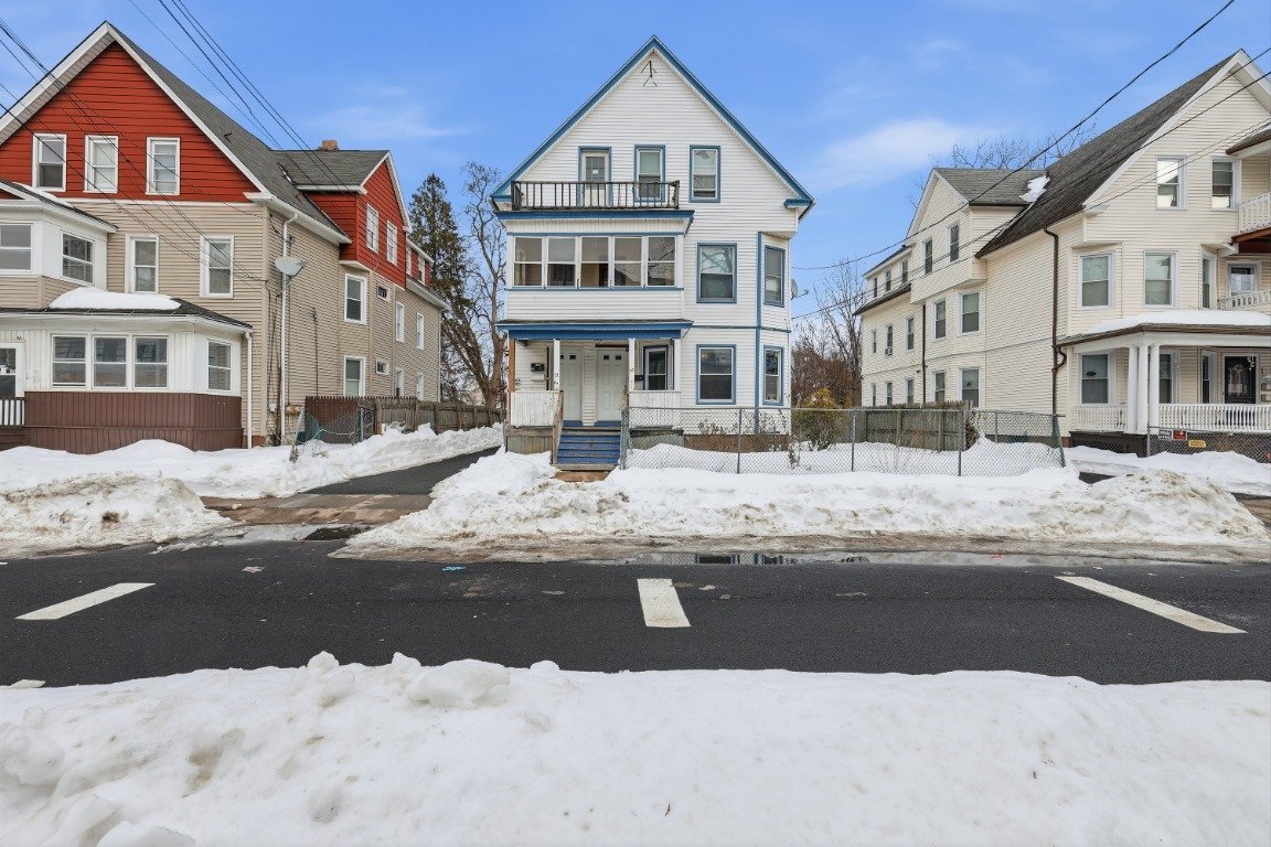 Hartford Multiplex: 62 - 64 Rowe Ave