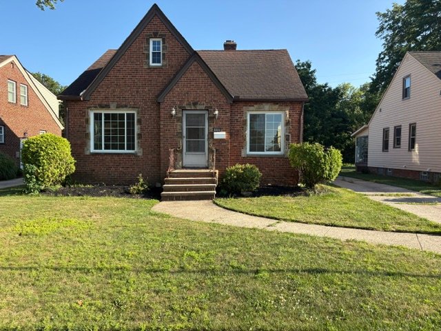 Parma House: 1211 Tuxedo Avenue