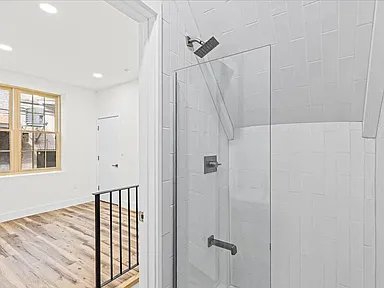 Philadelphia Apartment: 1224 Chancellor St, Philadelphia, PA 19107