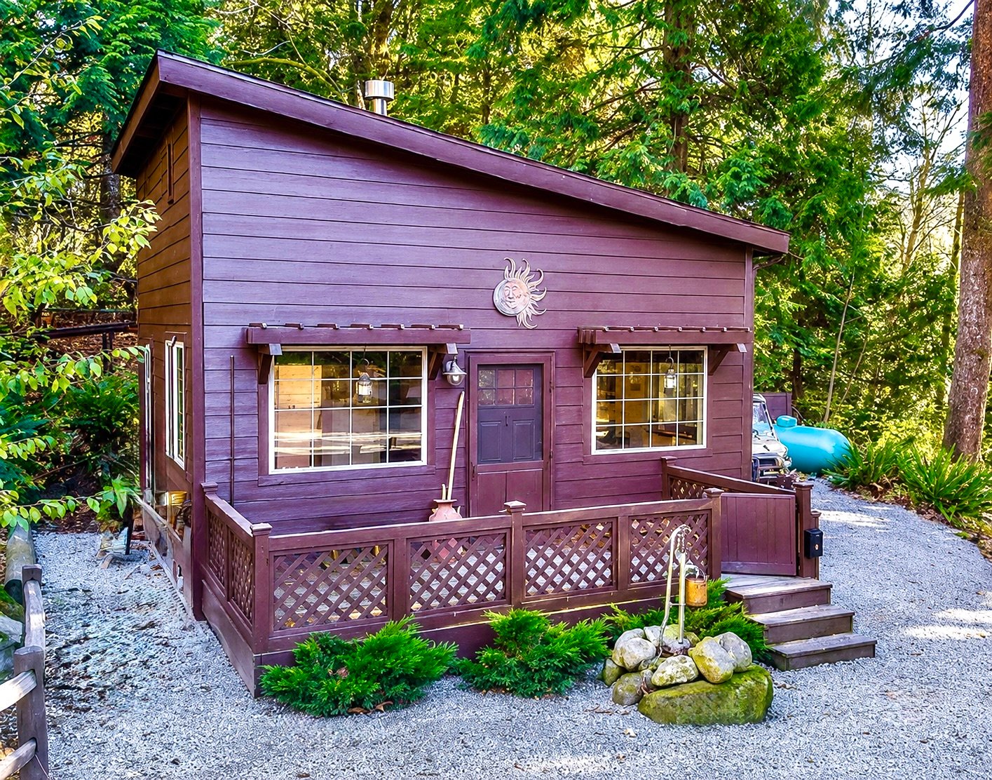 Mount Vernon House: 23253 WA-534