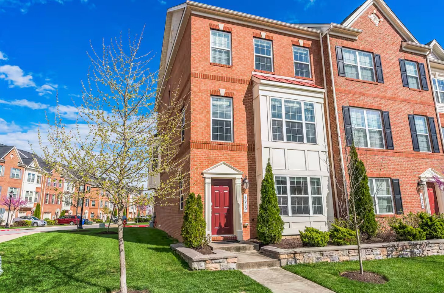 Elkridge Townhome: 7980 Blue Stream Drive