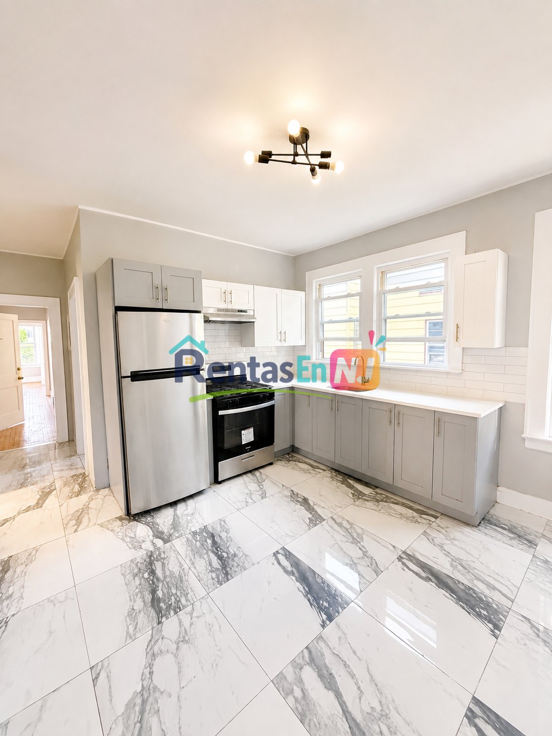 Irvington Condo: 549 South 20th St