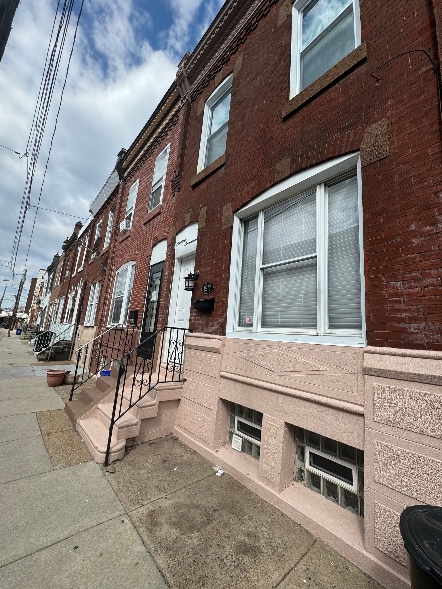 Philadelphia Townhome: 1917 Dudley Street