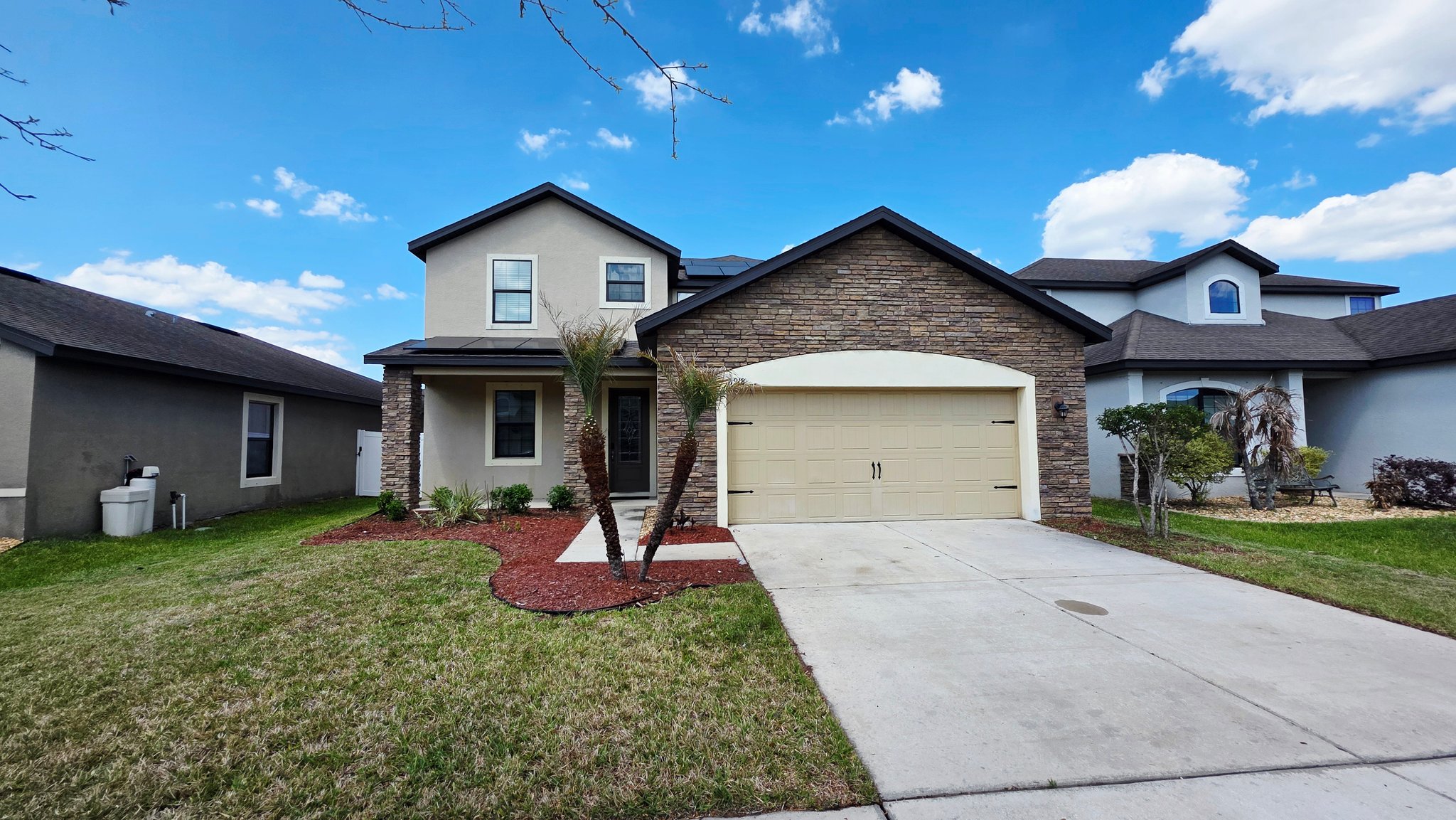 Riverview House: 11918 Winterset Cove Dr
