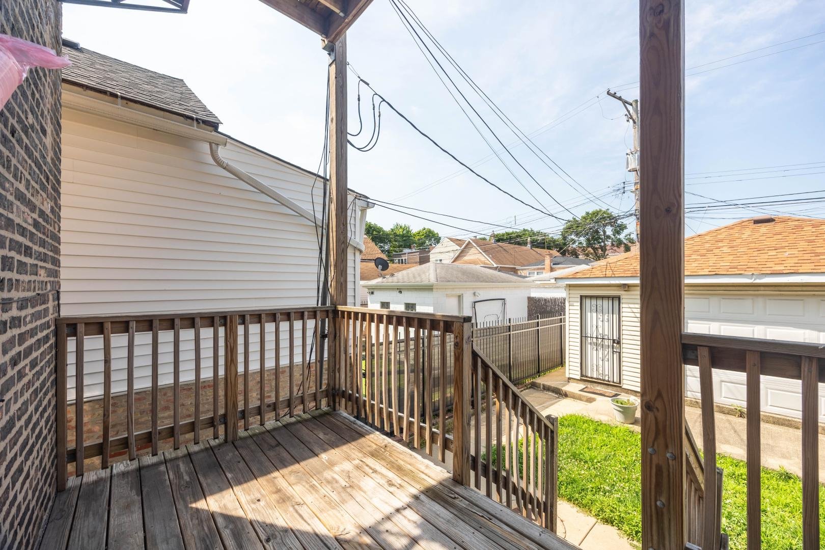 Chicago Apartment: 2938 South Loomis Street #1