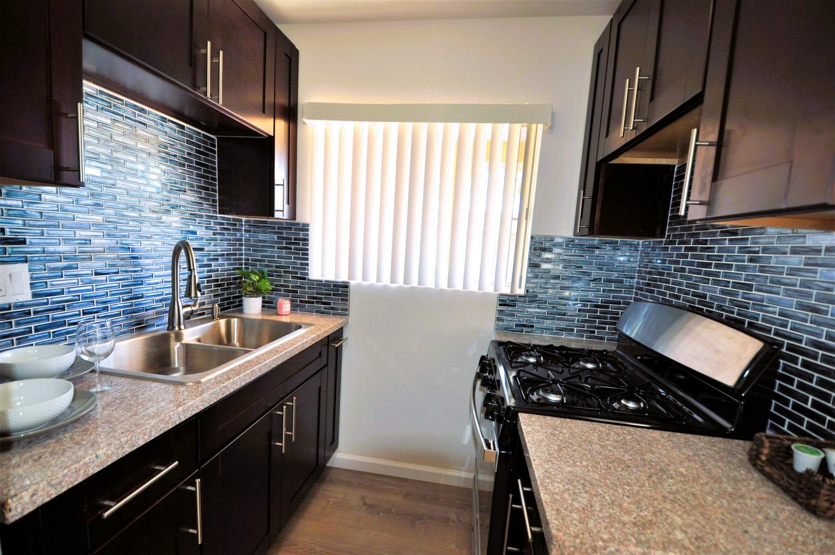 Chula Vista Apartment: 521 Park Way