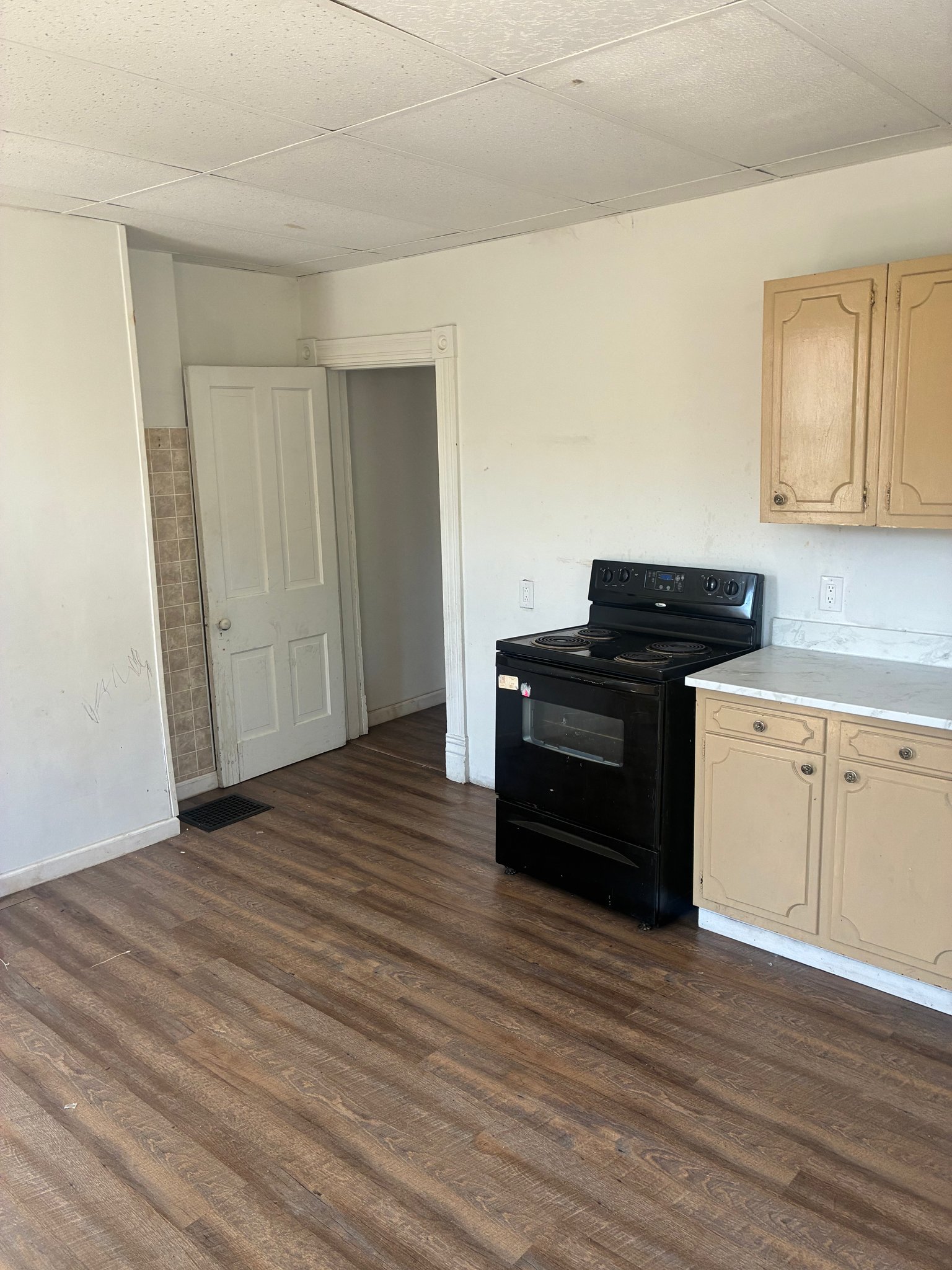 Pittsburgh House: 132 Amanda Ave