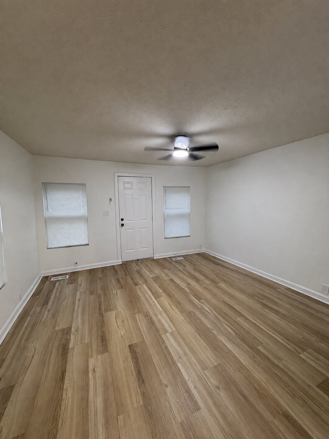COUNCIL BLUFFS House: 1305 ave c