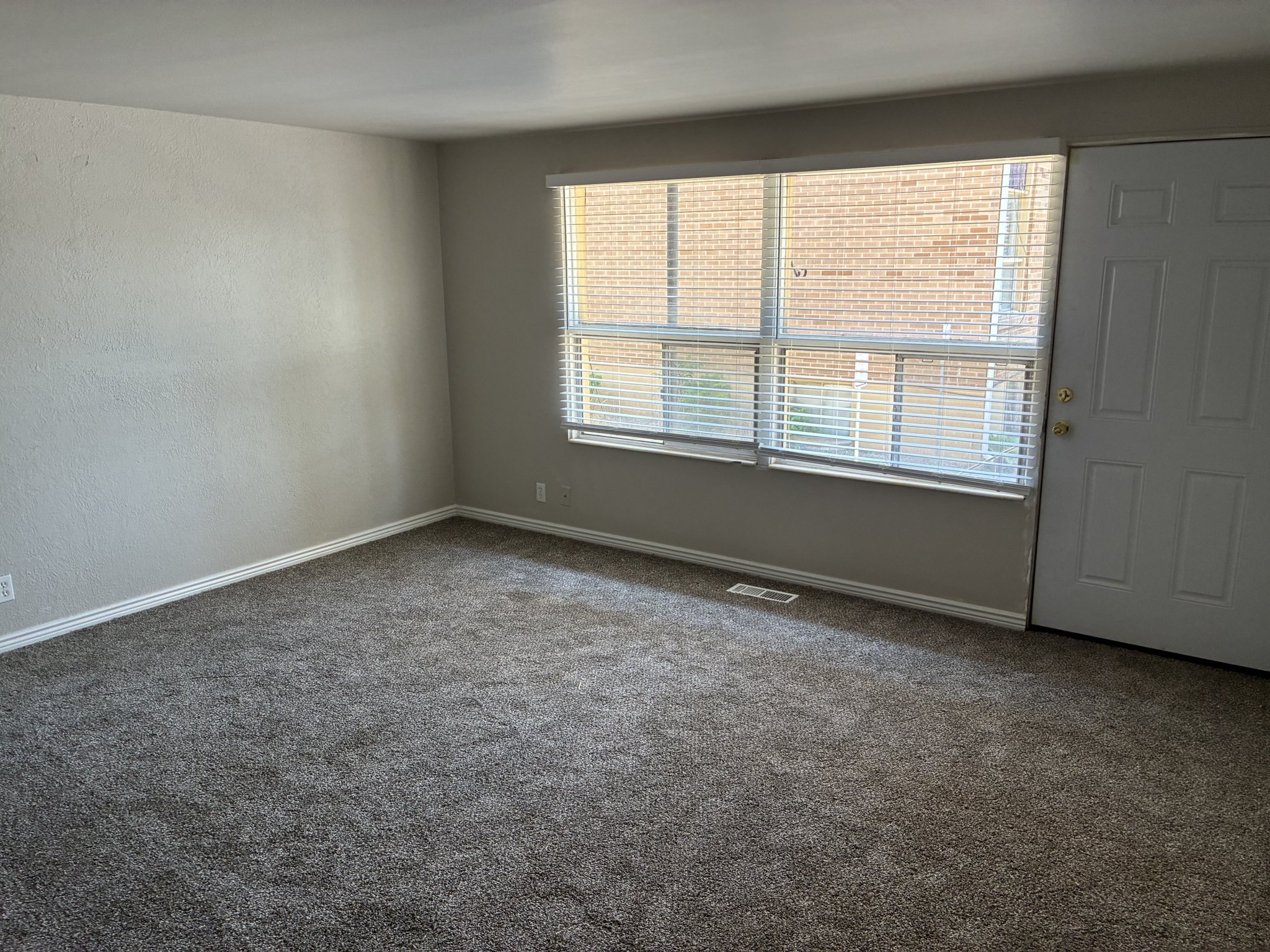 Salt Lake City Apartment: 1836 S McClelland St