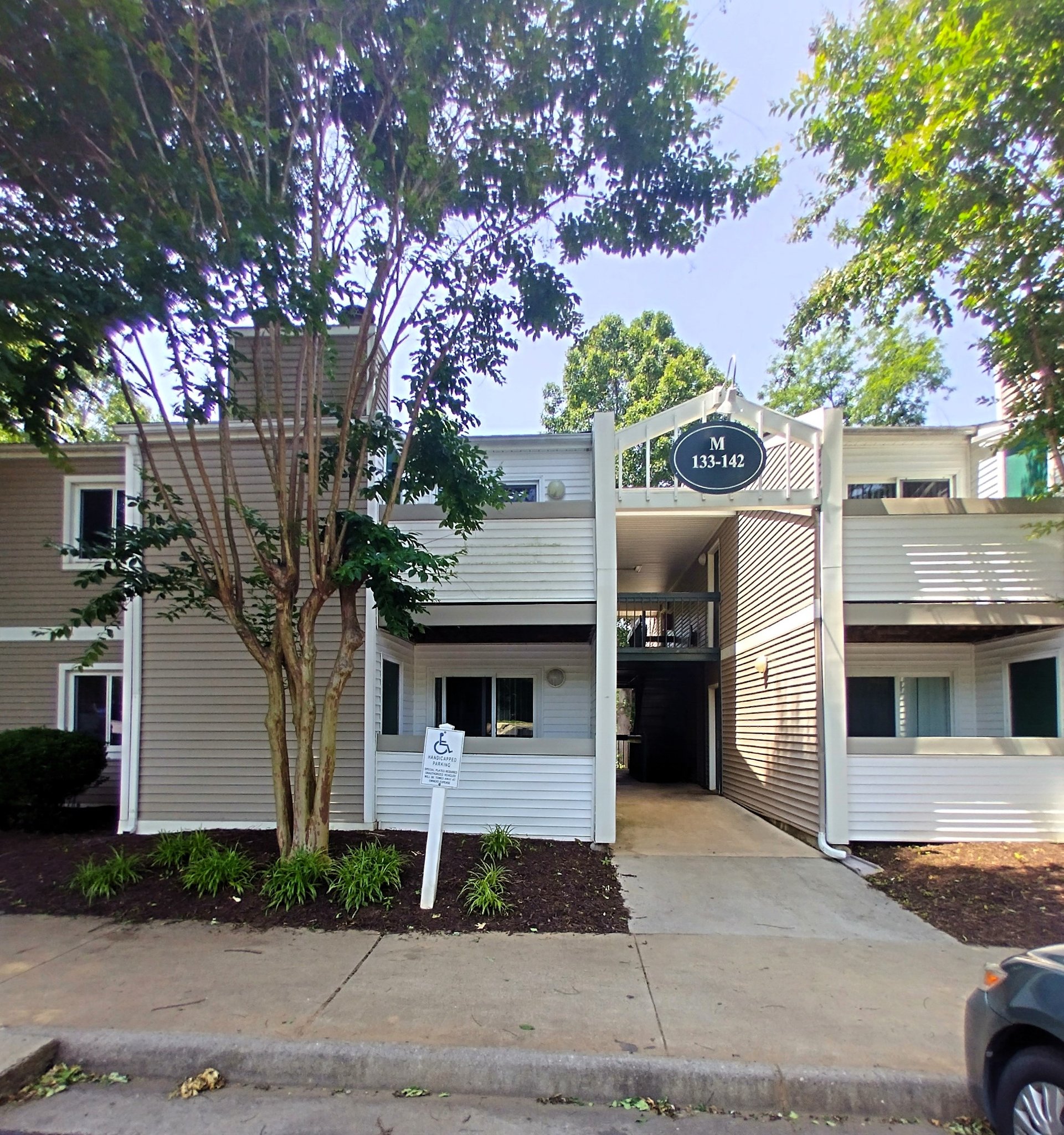 Lynchburg Apartment: 600 Reusens Rd