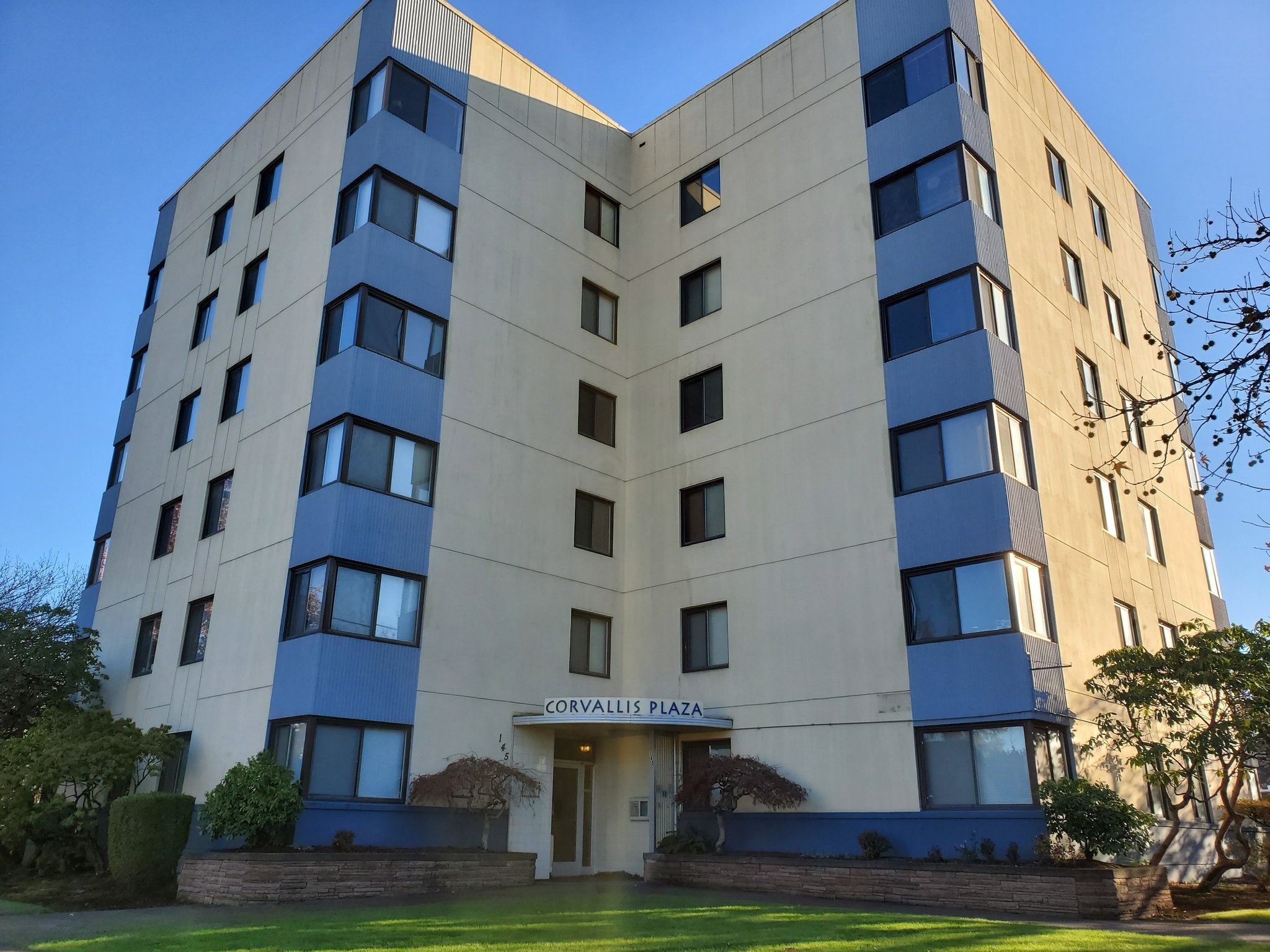 Corvallis Apartment: 145 NW 16th St