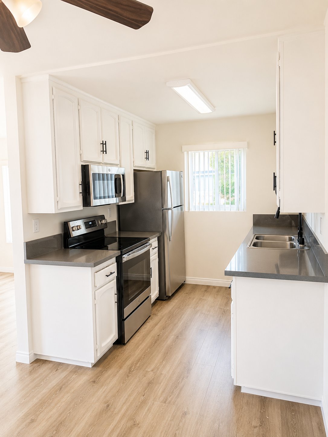 San Diego Apartment: 2330 Grove Ave.