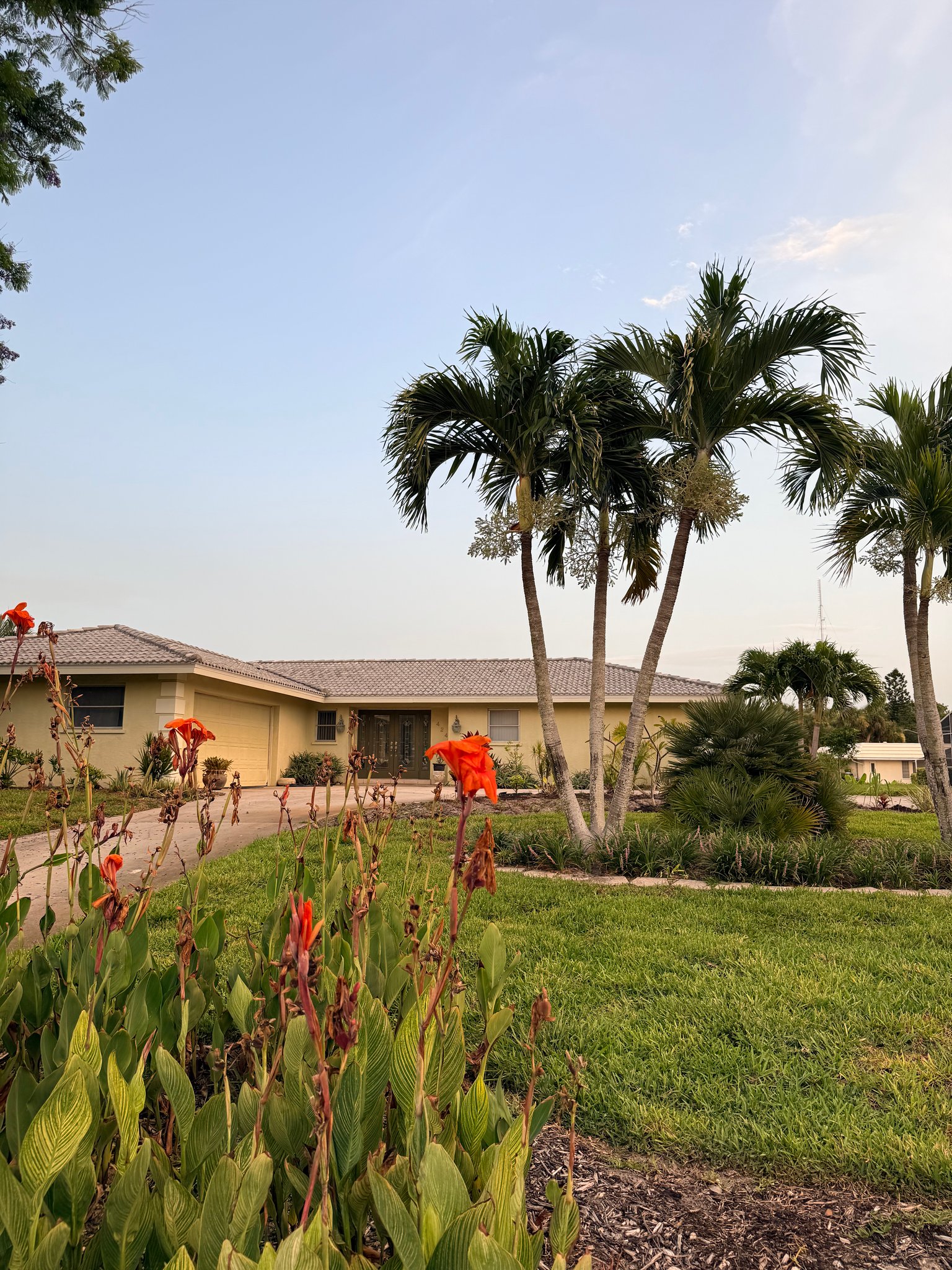 Nokomis House: 424 Bellini Circle