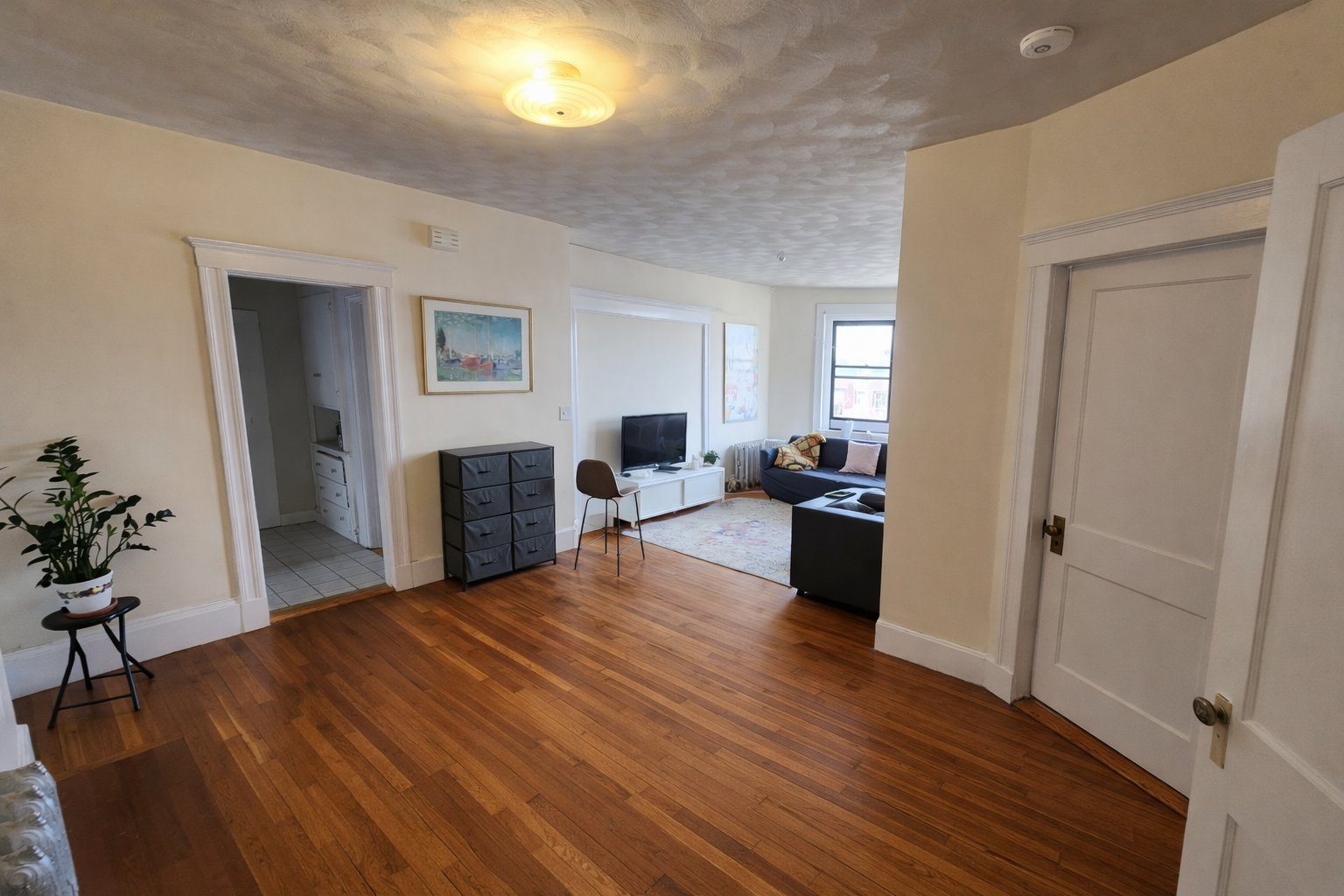 Brookline Condo: 30 Claflin Rd