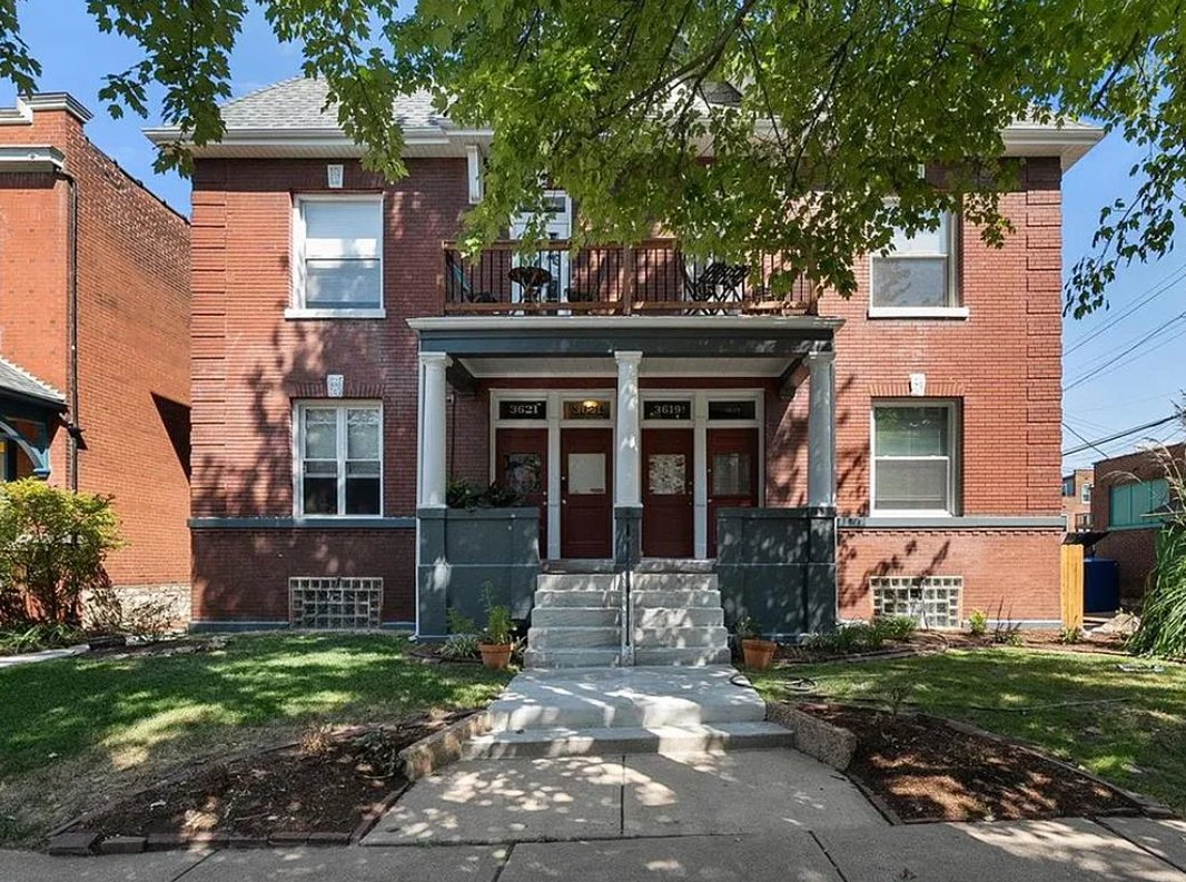 Saint Louis Multiplex: 3619-3621 Connecticut St
