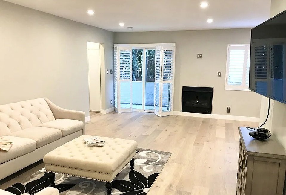Los Angeles Single Room: 10445 Eastborne Ave