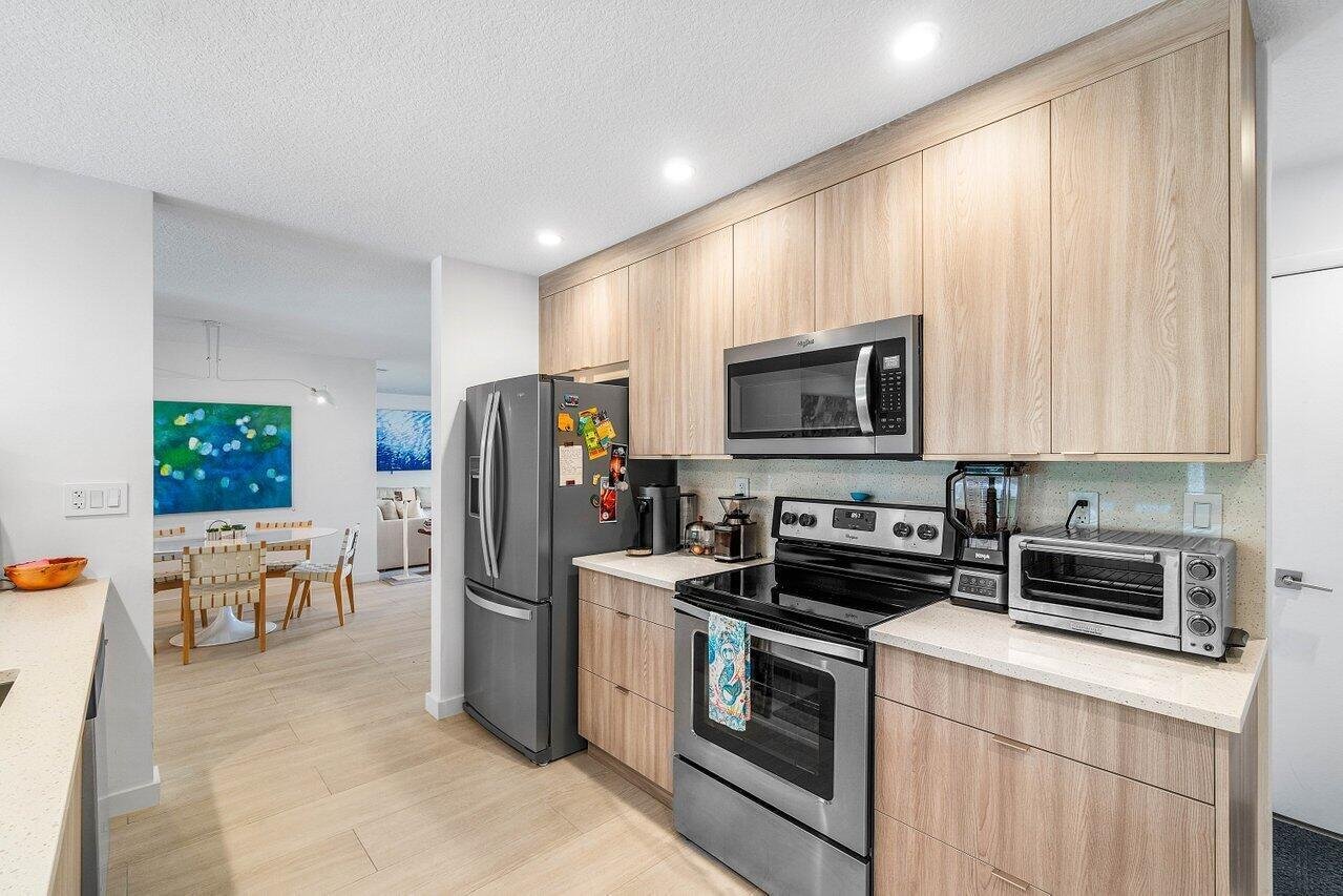 Ocean Ridge House: 5903 N Ocean Boulevard